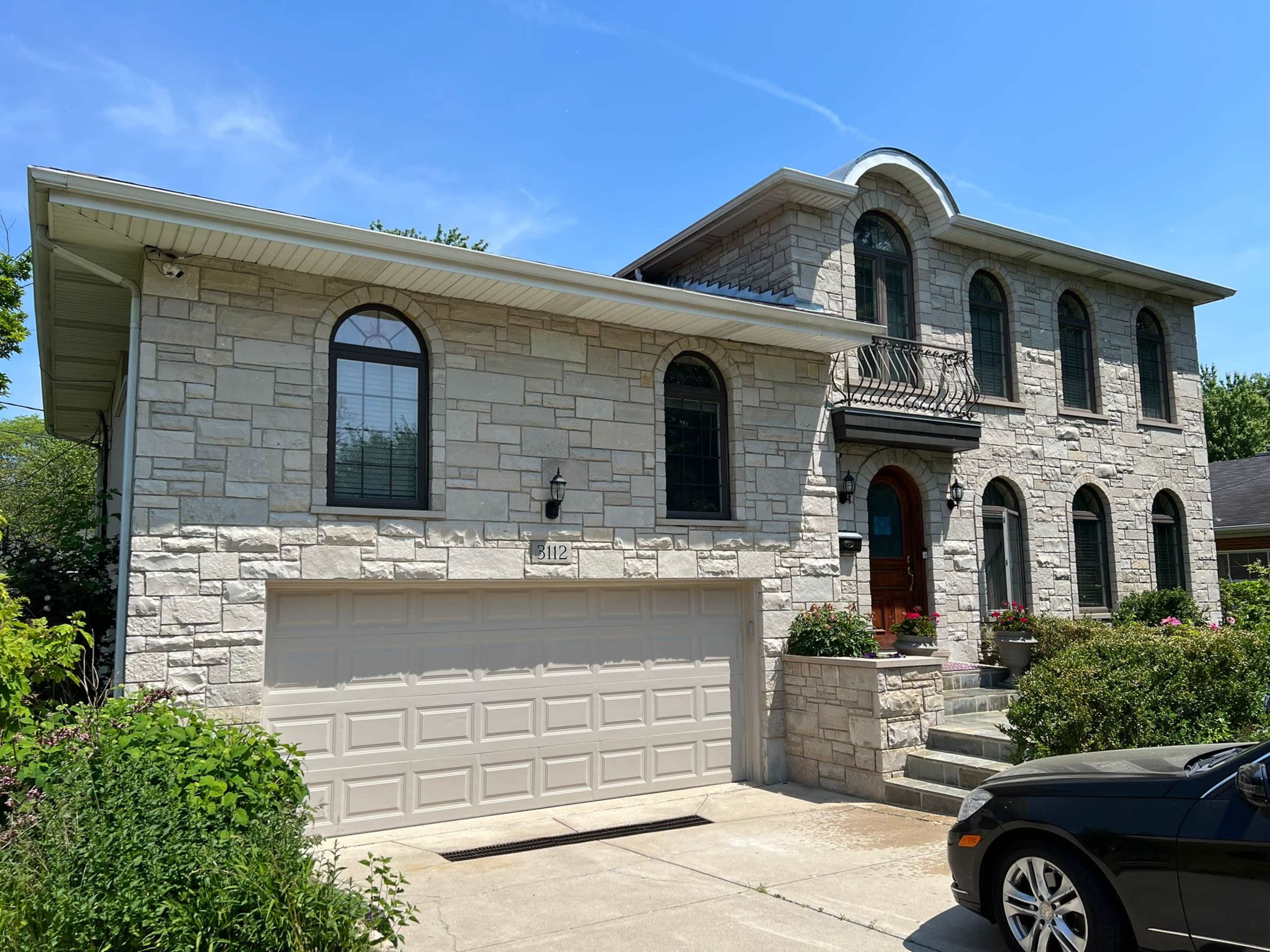 Cozy, Comfortable house in Wilmette Image in New Trier Township, Wilmette, IL