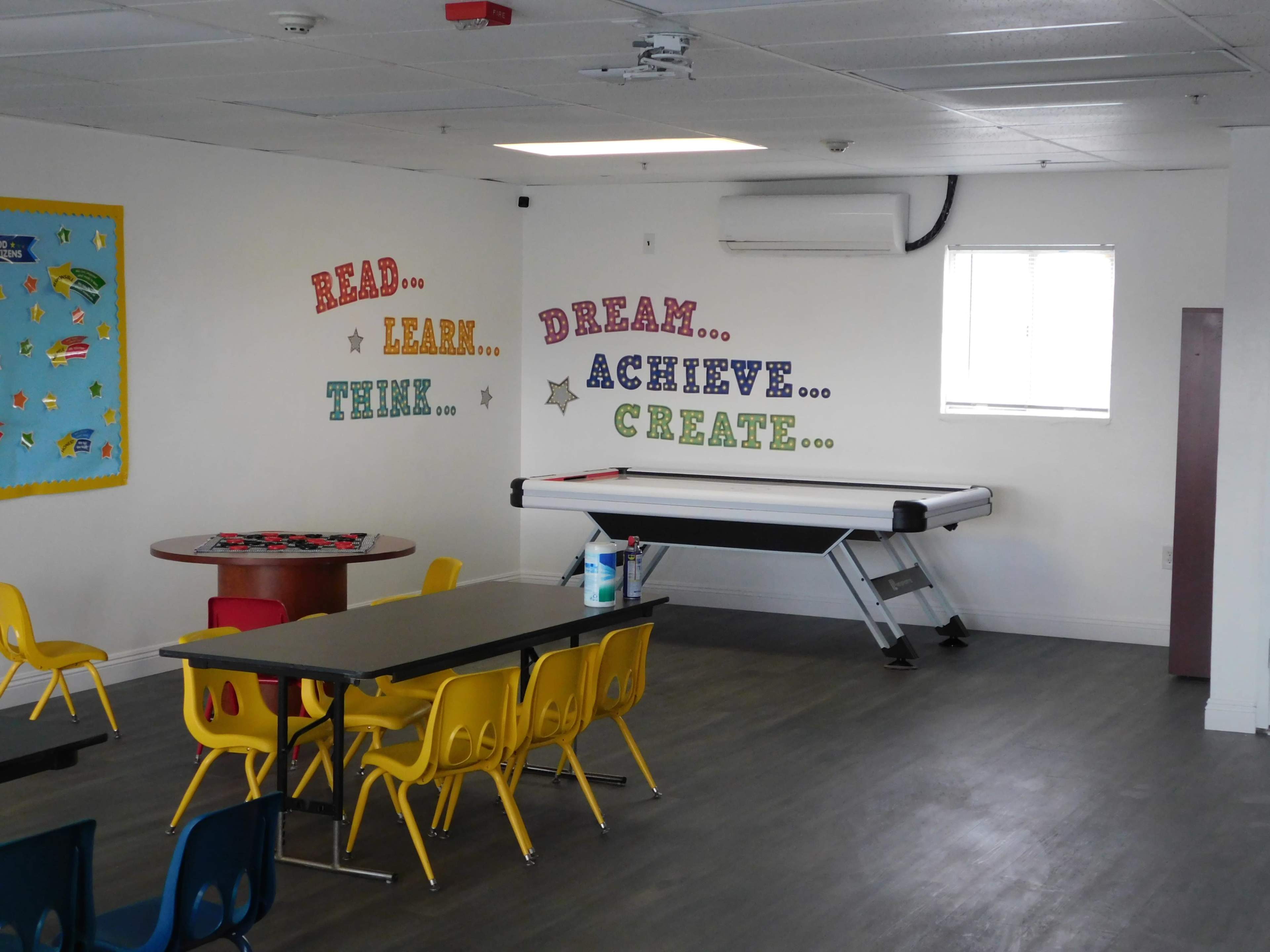 Updated Urban Upstairs Digs for Your Meetings, Counseling Sessions, and Training Image in South Los Angeles, Los Angeles, CA