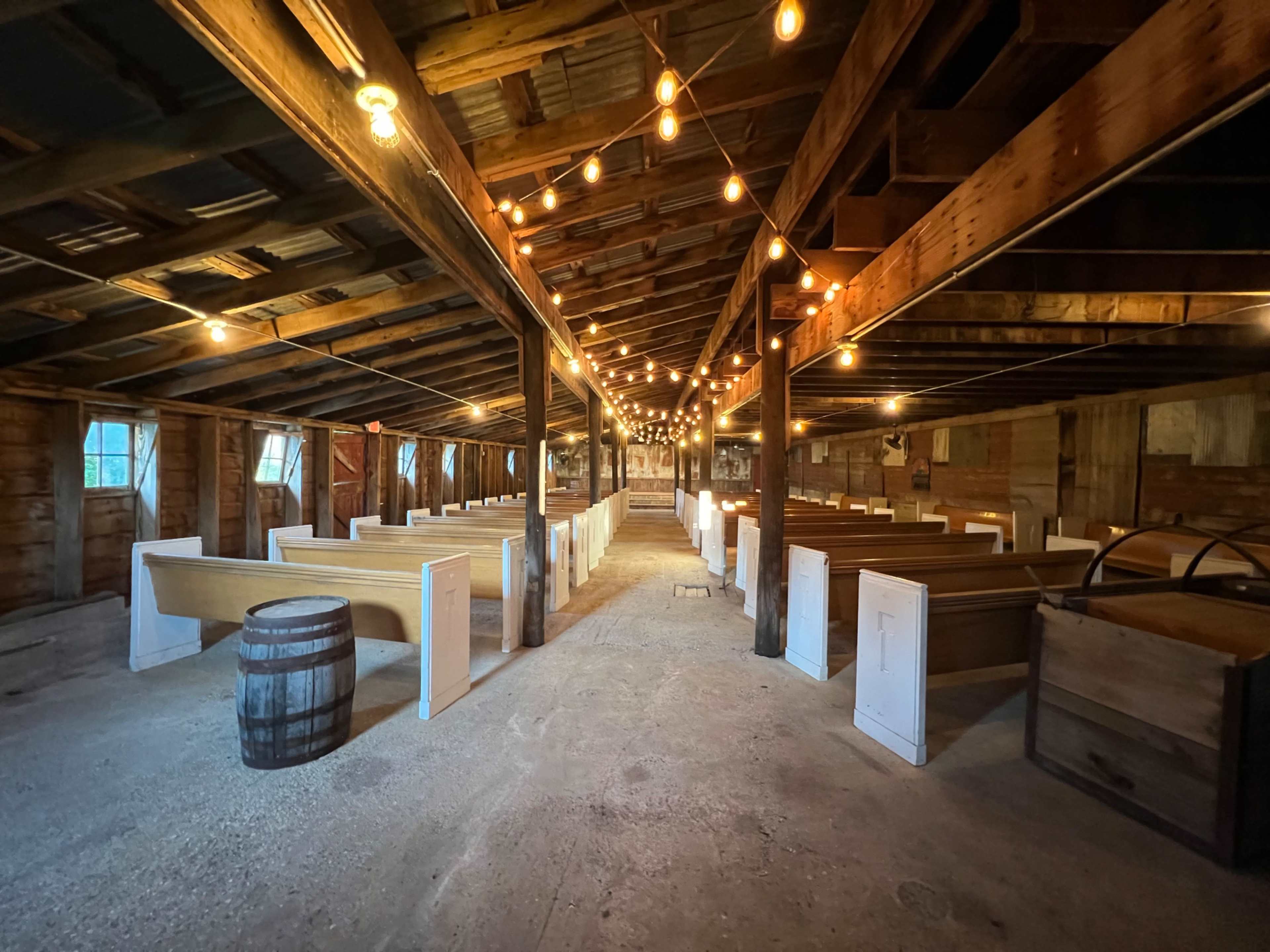 Rustic Barn & Victorian Home Image in Oregon-Nashua Township, Oregon, IL