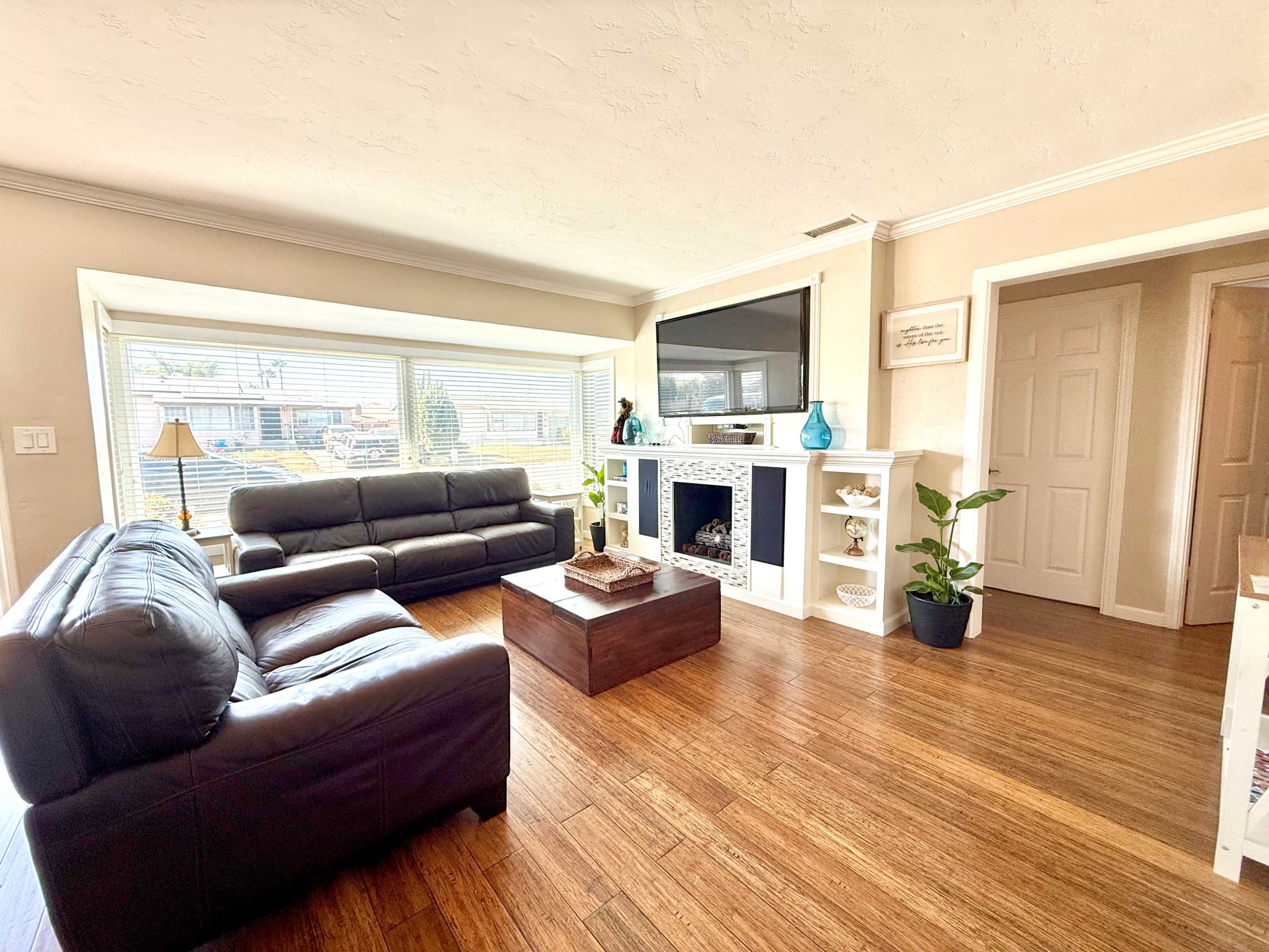 The Coastal Comfort Retreat Image in Rolando Park, San Deigo, CA