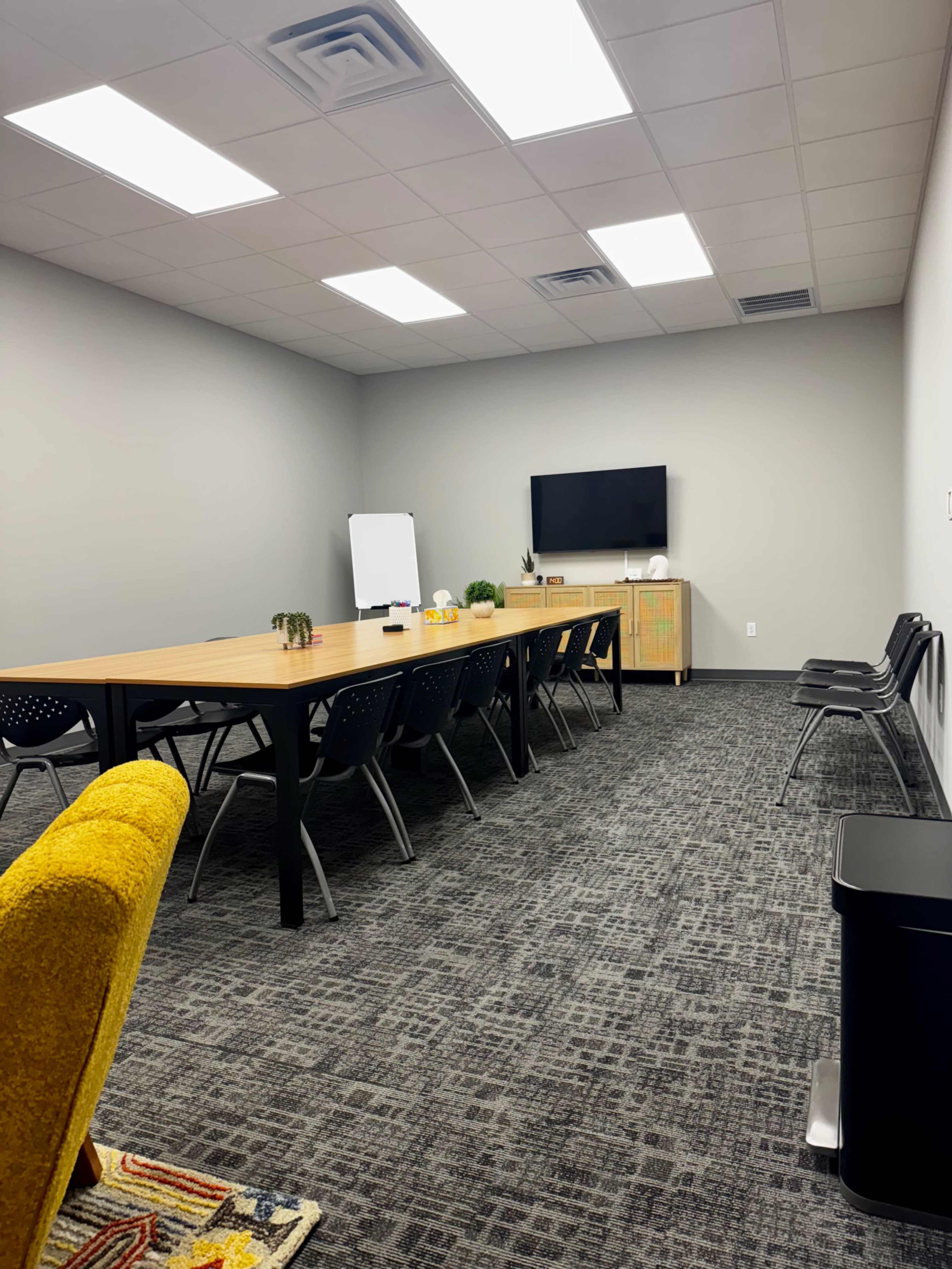 Modern Creative Studio with Podcast, Photo & Meeting Areas Image in Mansfield, Venus, TX