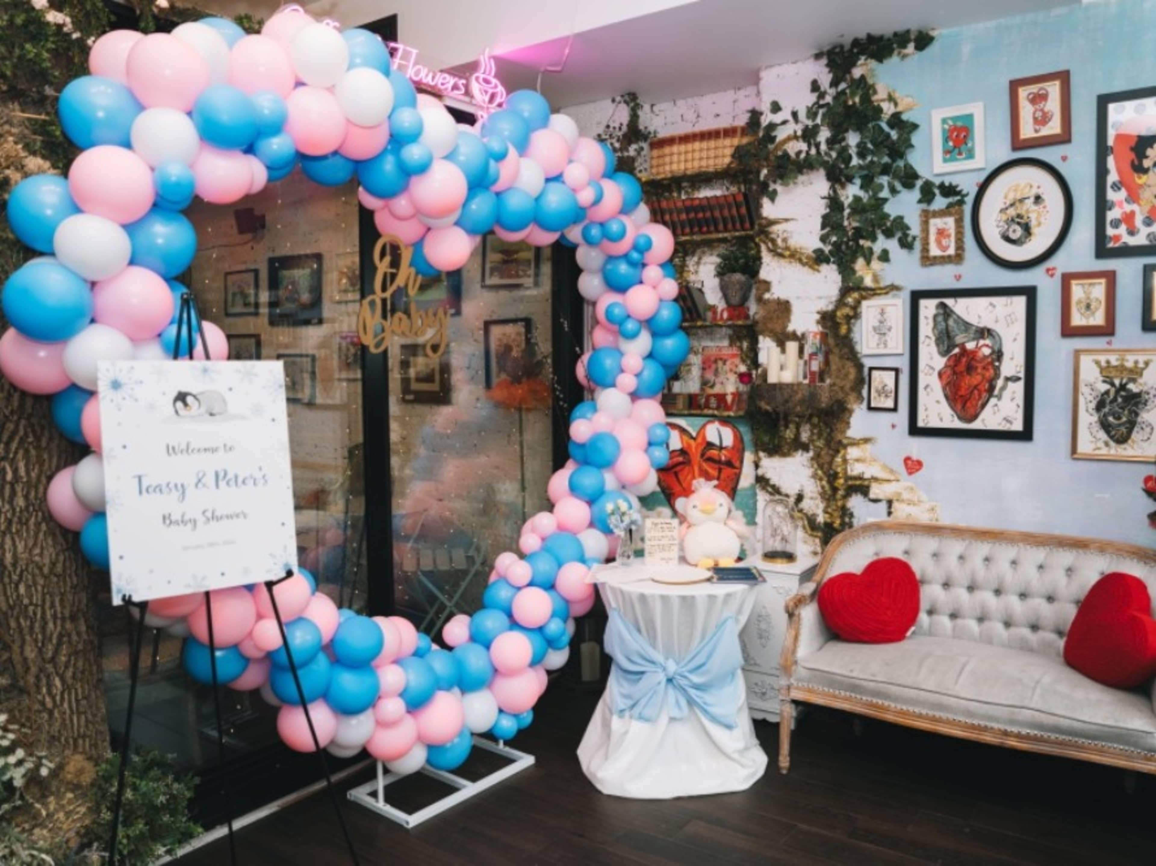 Balloon Heart Arch