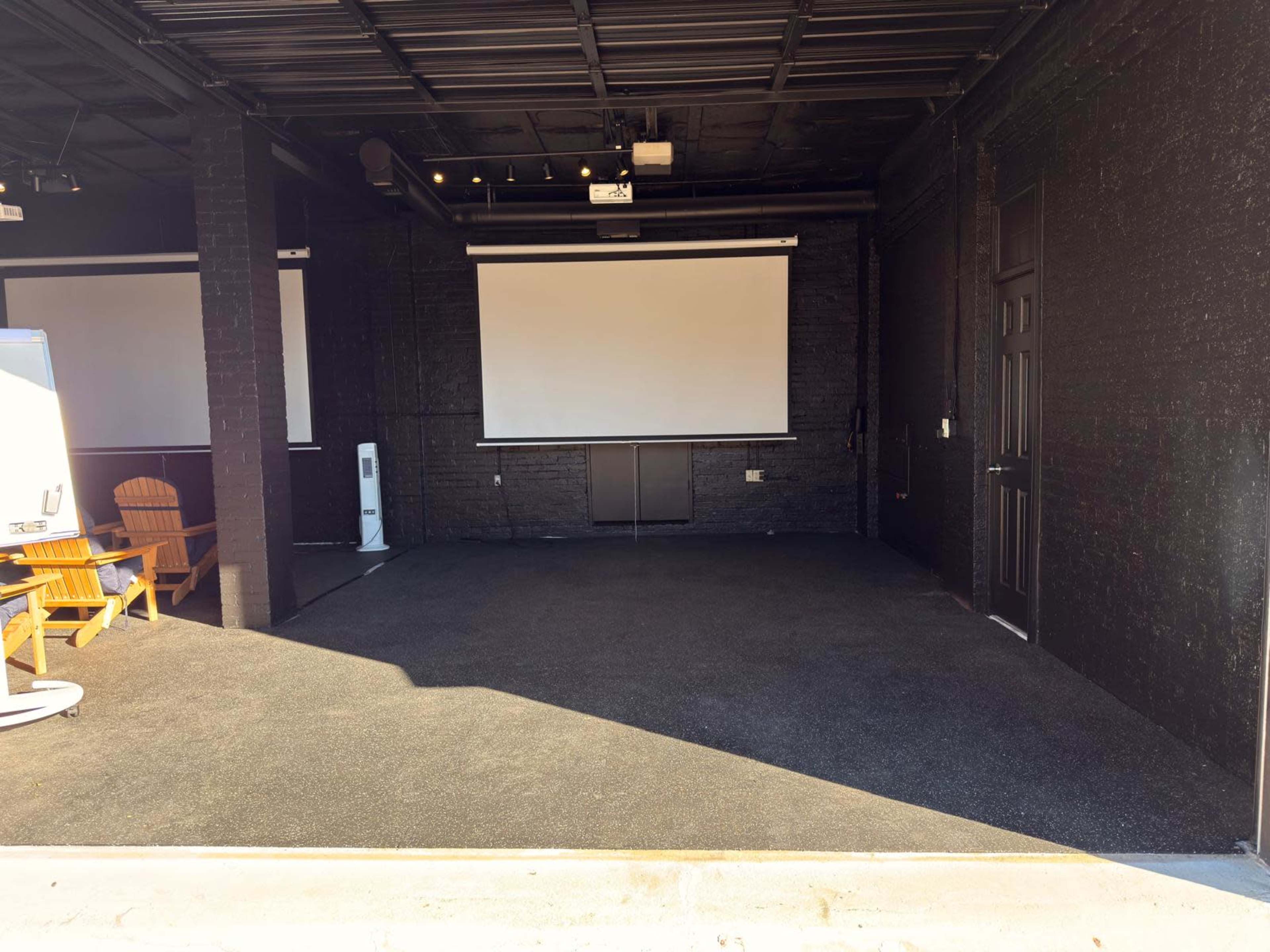 Downtown Intimate Immersive Event Space Image in Garland, Garland, TX