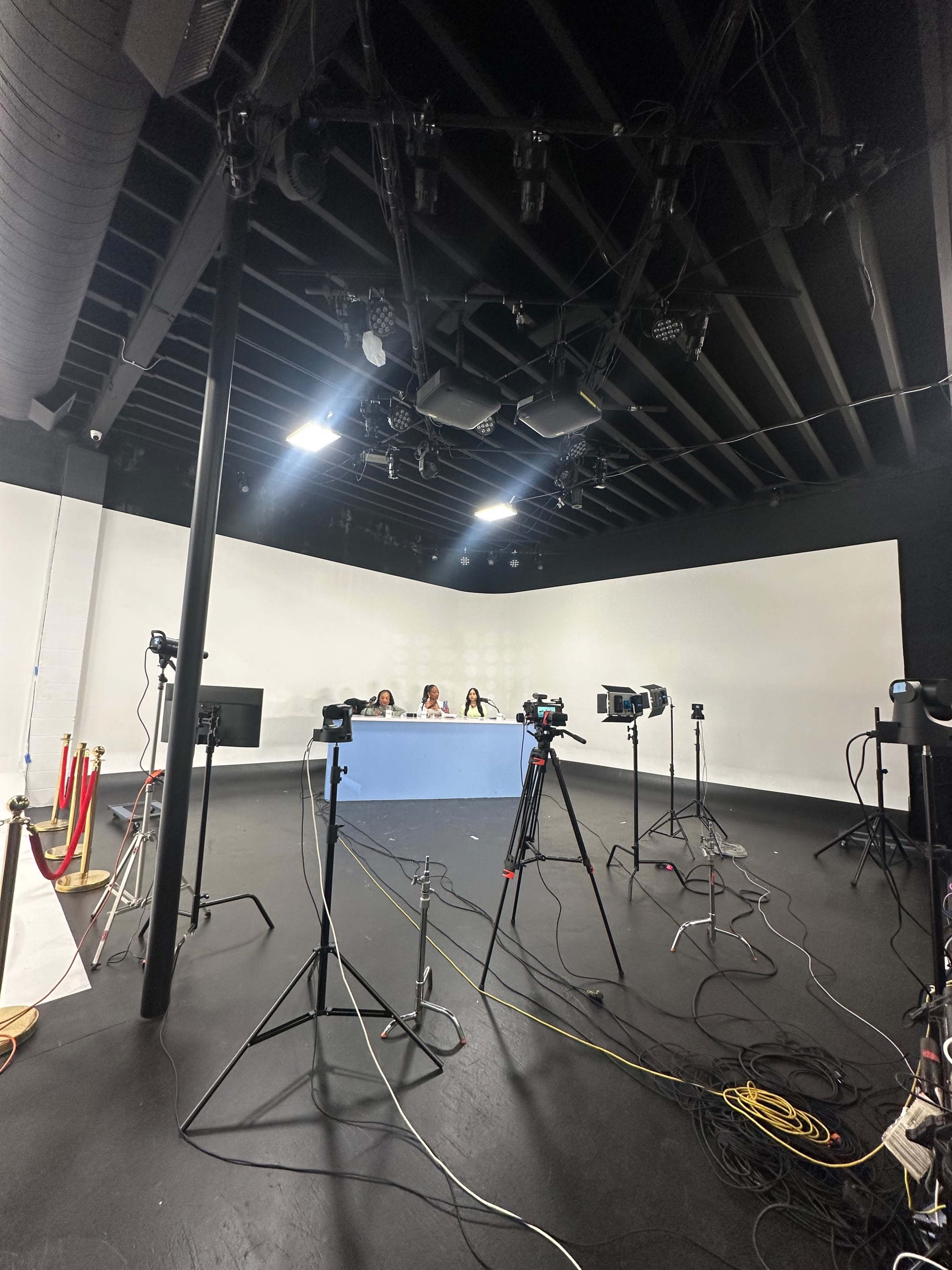 Vyre Studios Production Rental Image in Central LA, Los Angeles, CA