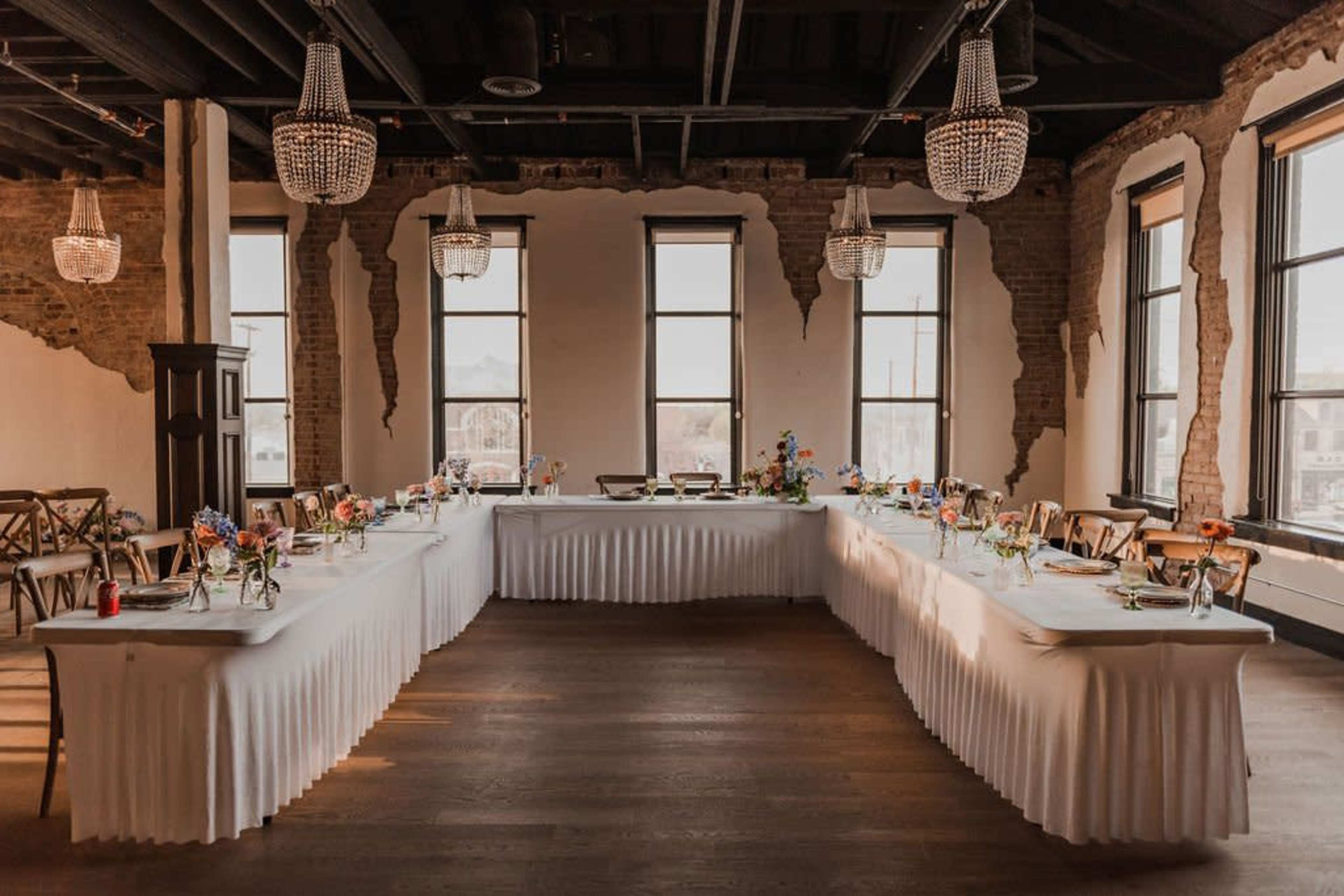 Historical building with a great view of Downtown Tulsa. Image in Cherry Street, Tulsa, OK