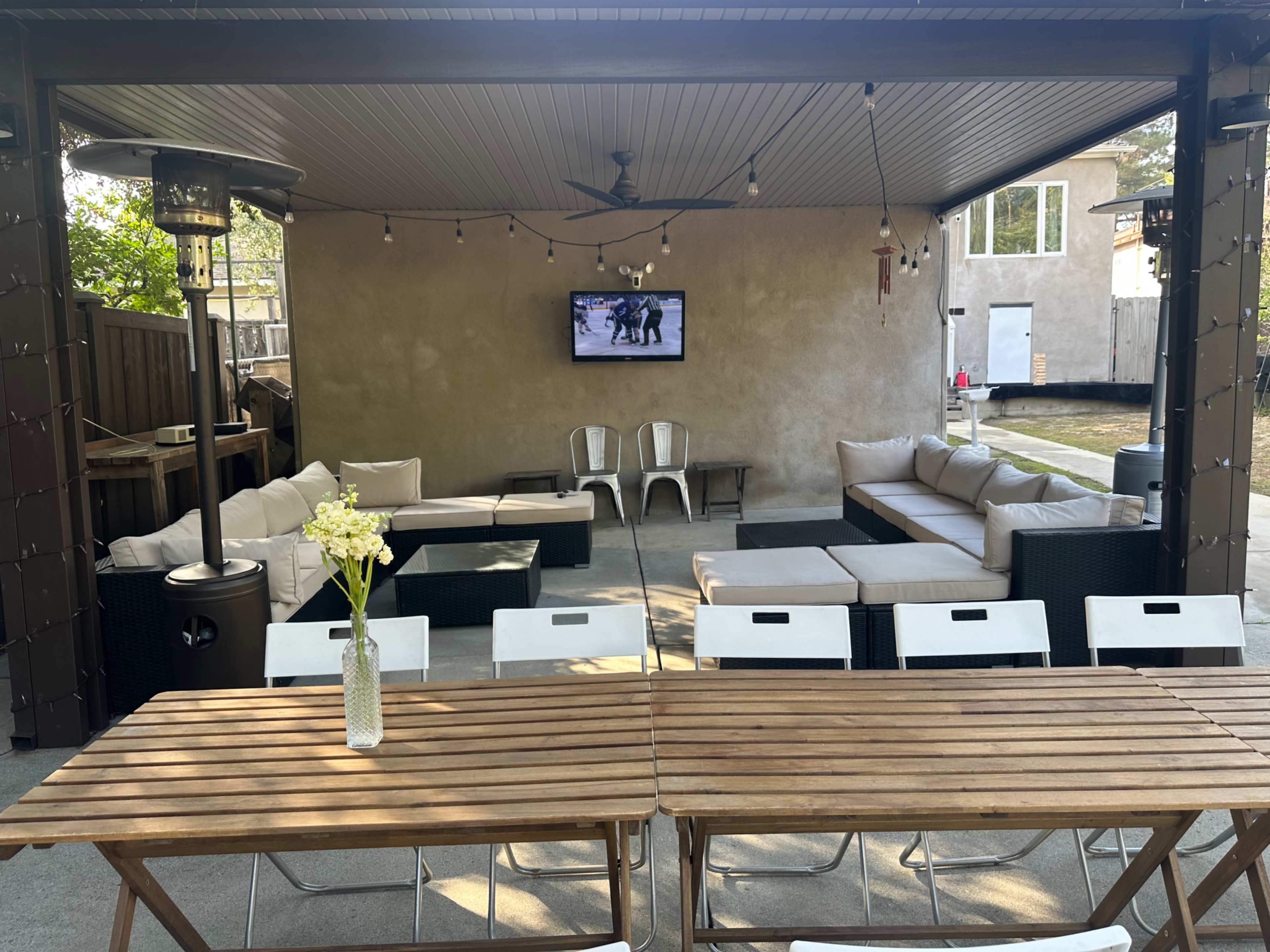 Enormous Outdoor Party / Event Space Image in Montrose, Montrose, CA