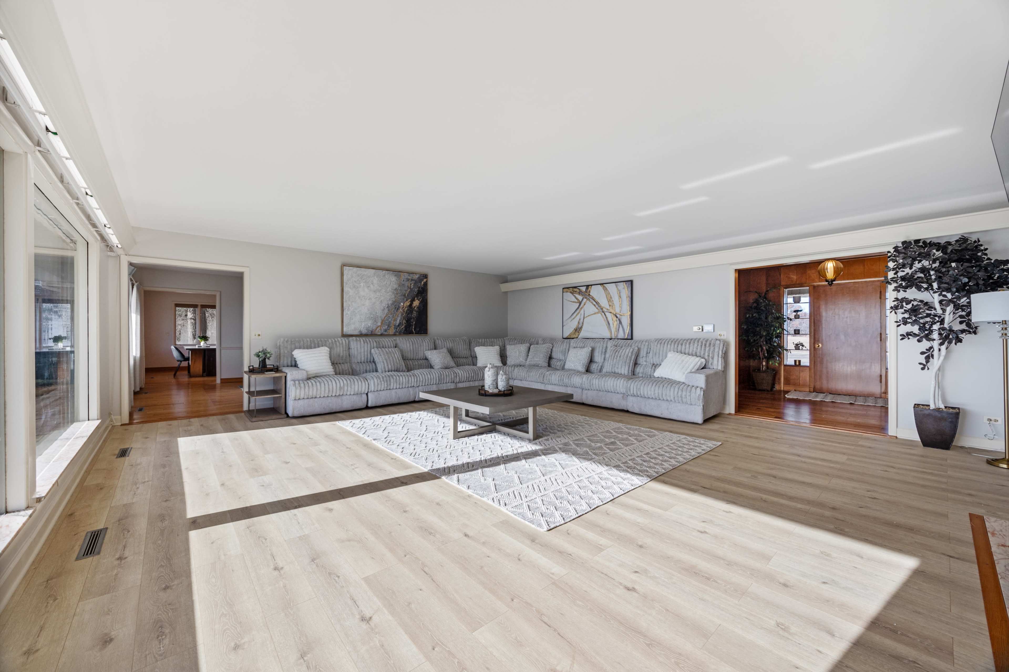 Dreamy Private Lake House Image in Ela Township, Mundelein, IL