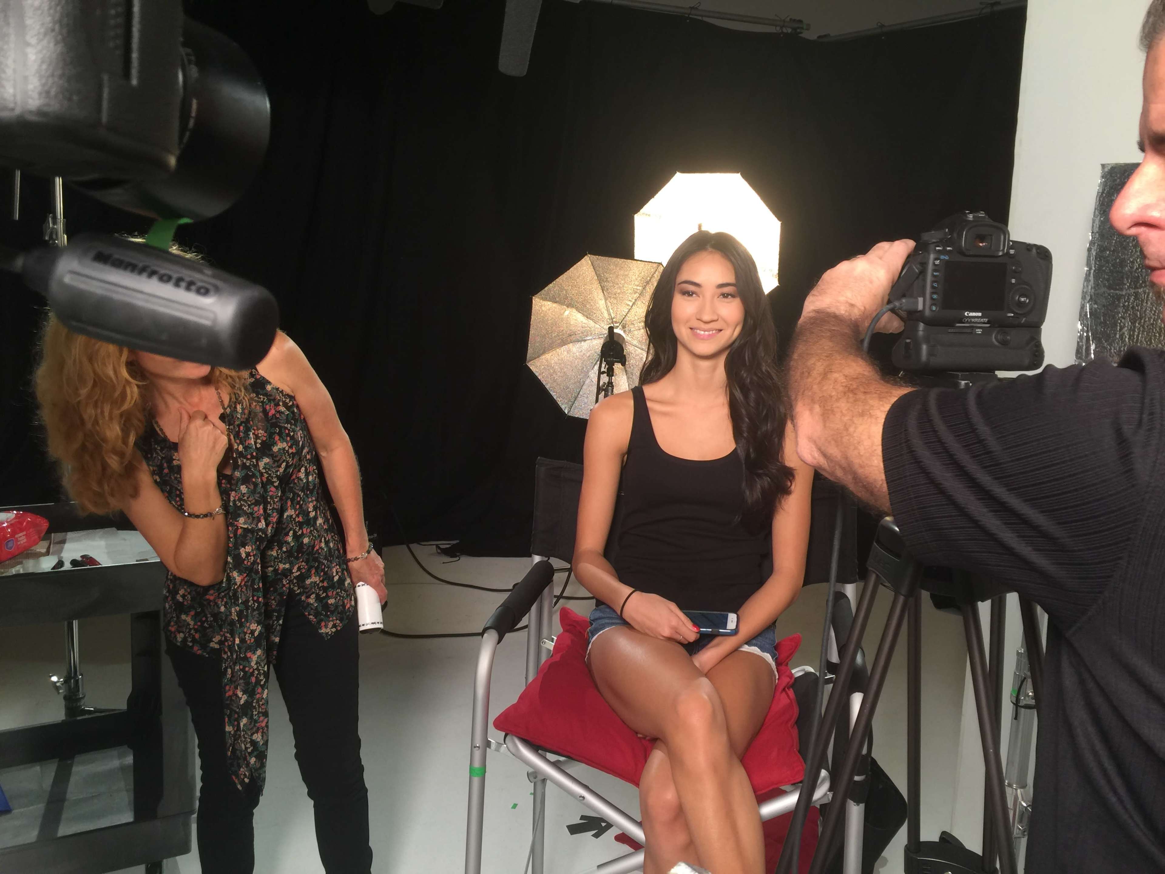 Cyc Studio 1— 1,700 sq ft Private Studio with 1,600 sq ft Corner Cyc Wall (Blackout-Ready) Image in Oakwood, Hollywood, FL