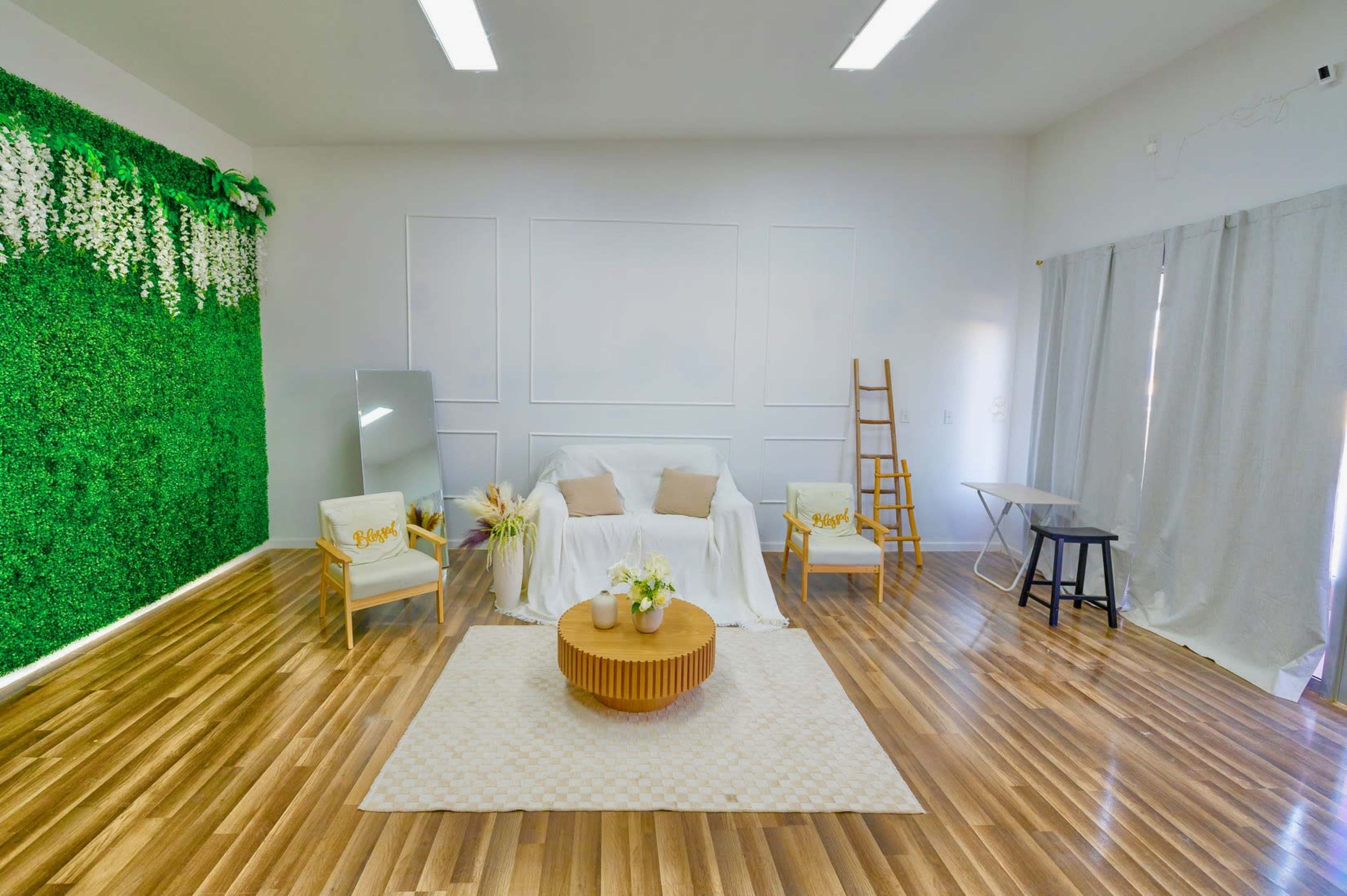 El Paso Photo Studio Image in , El Paso, TX