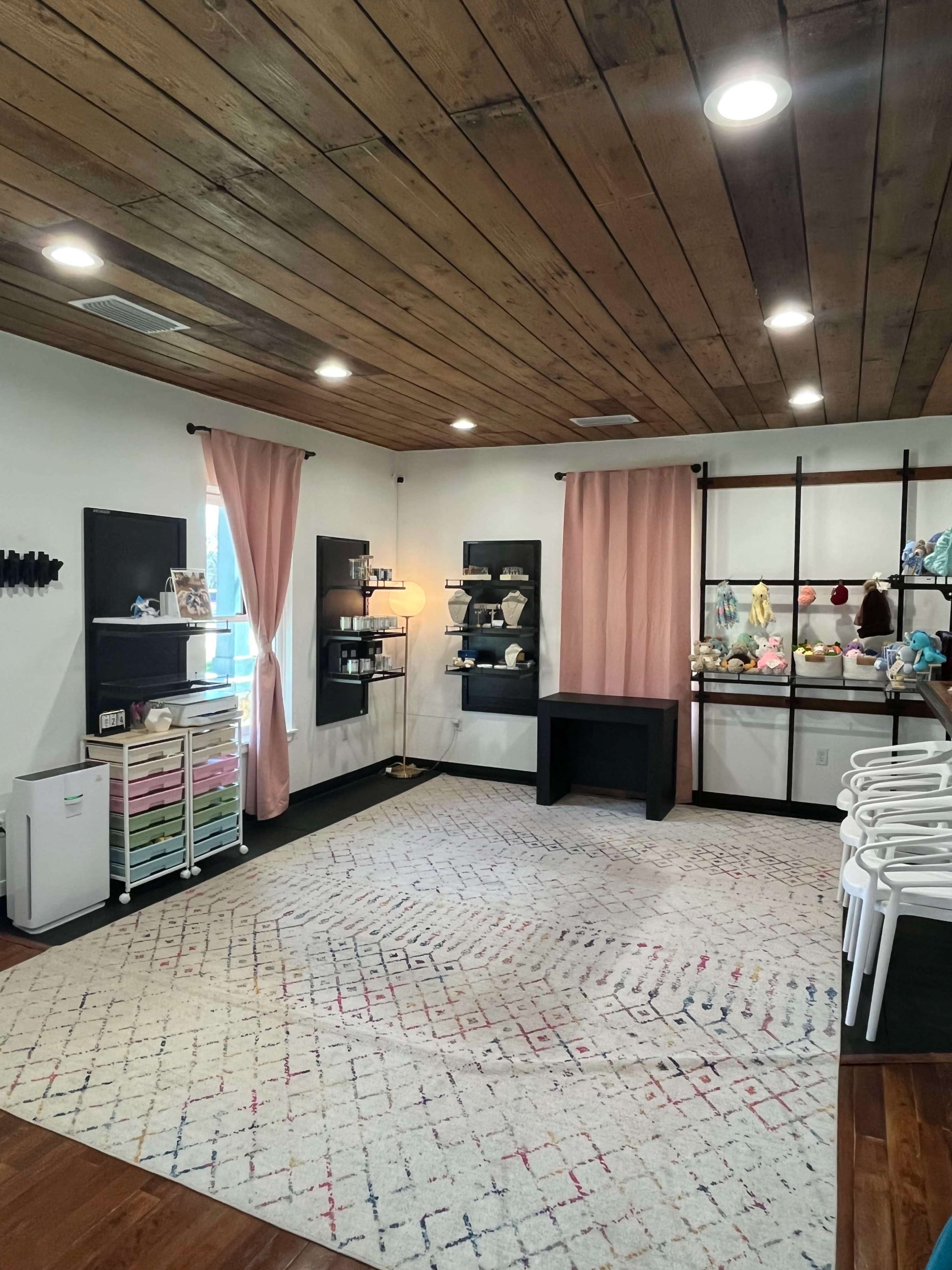Cozy Family Friendly Space in Historic Buda Image in Buda, Buda, TX