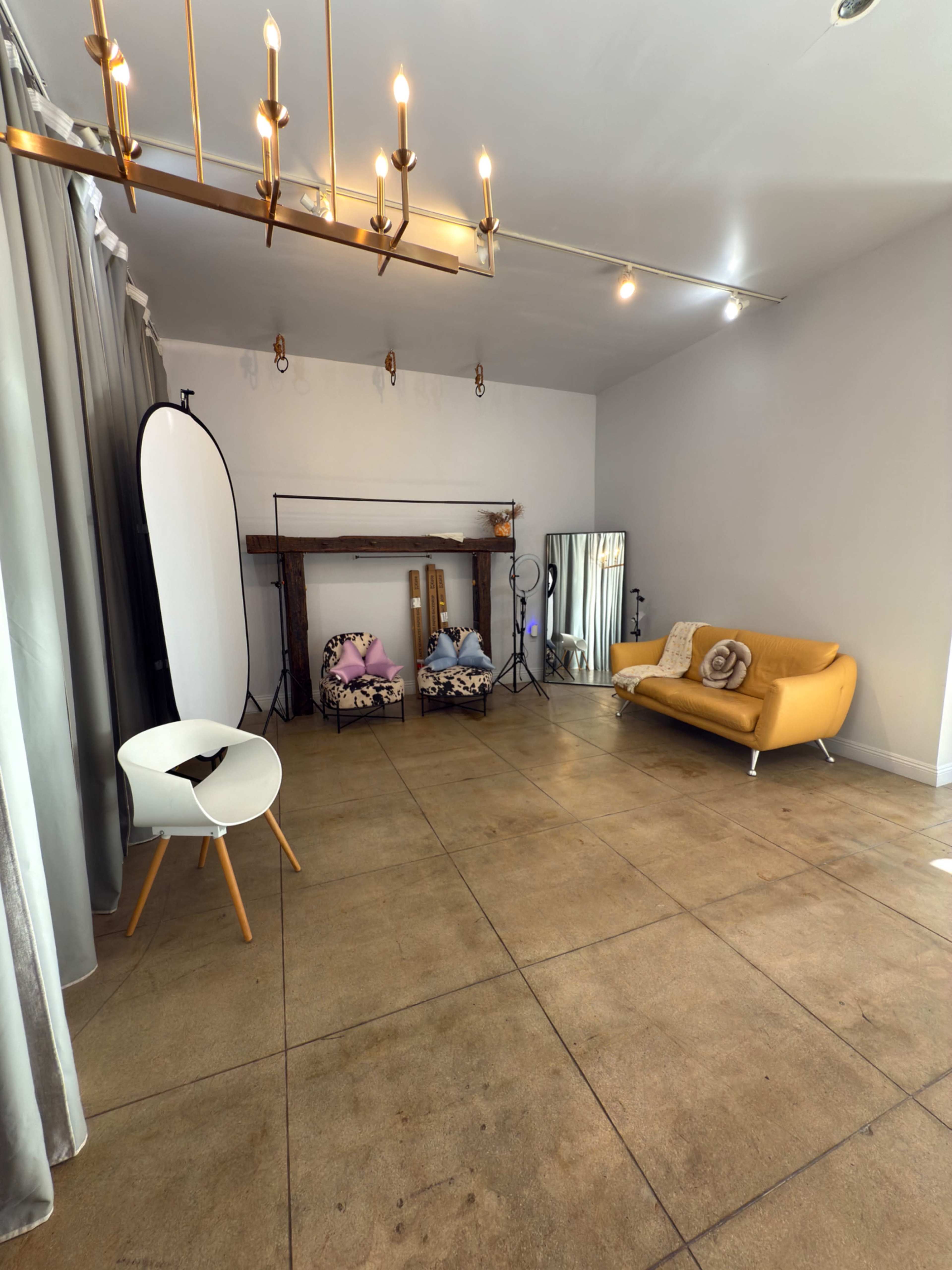 Clean Multipurpose studio space in Pasadena, CA Image in North Central, Pasadena, CA