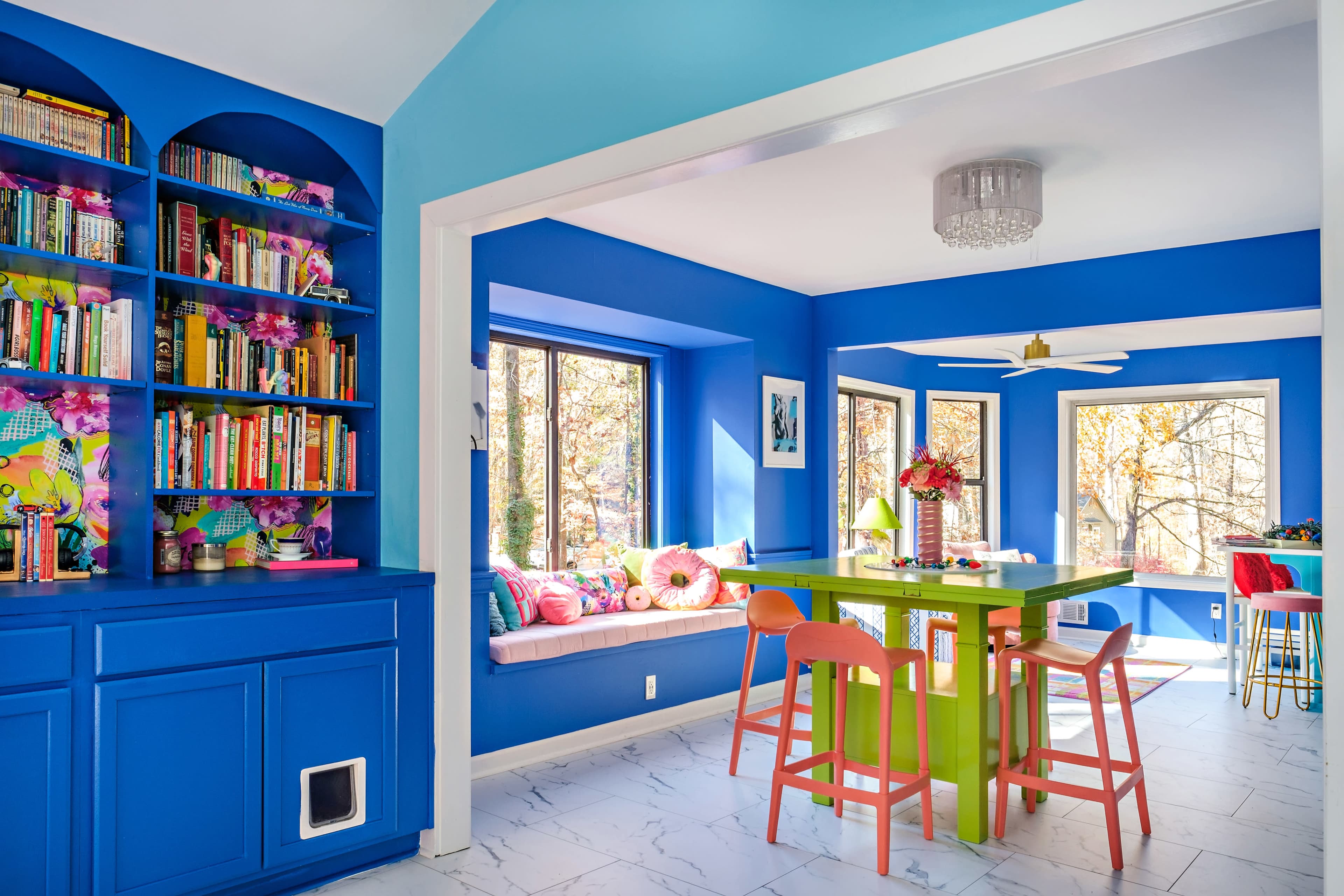 Color-Drenched Dream Home: Perfect for Creators, Influencers, & Productions! Image in Peachtree Corners, Peachtree Corners, GA