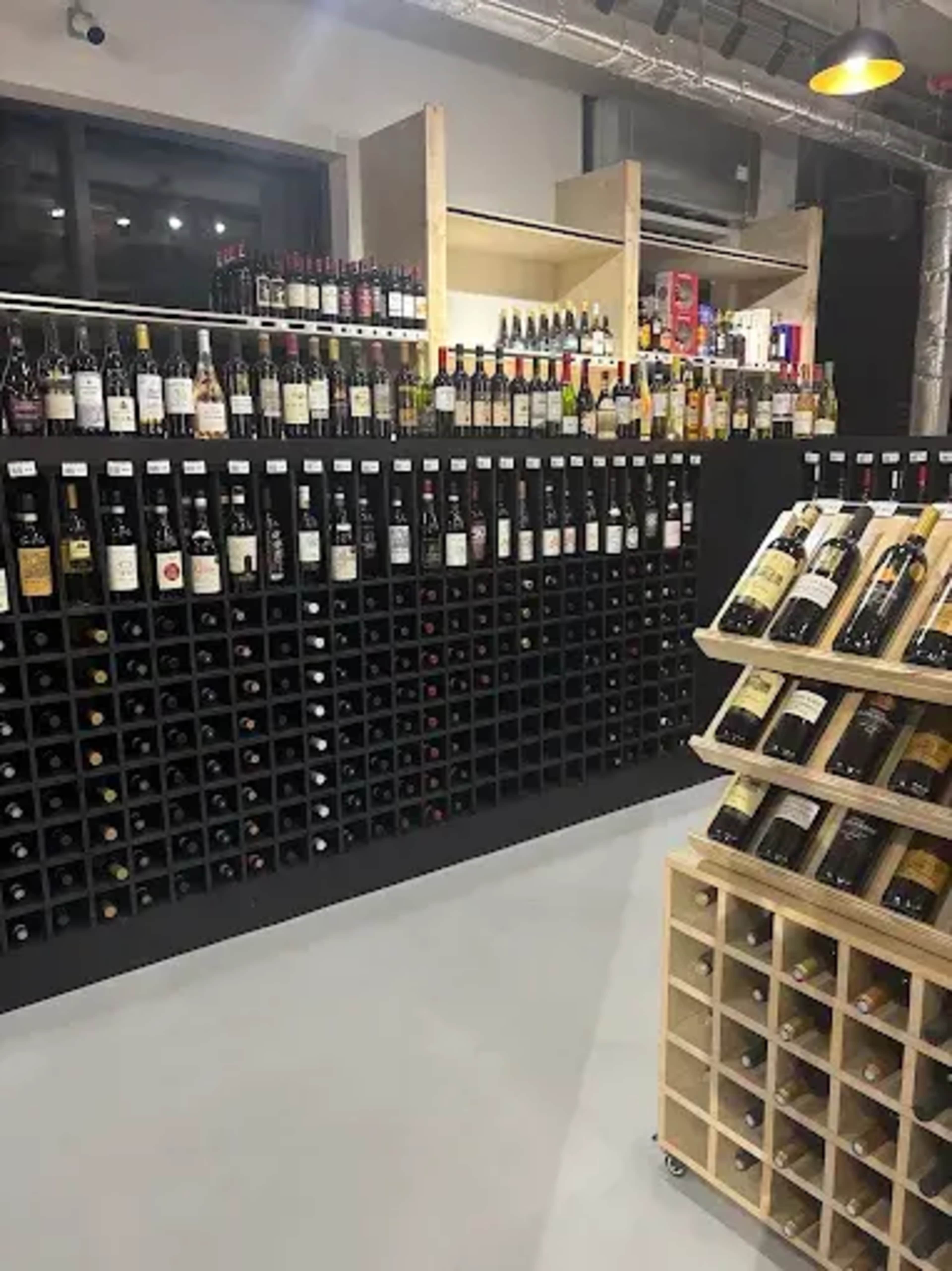 Beautiful wine/spirit shop available for holding event Image in Mott Haven, Bronx, NY