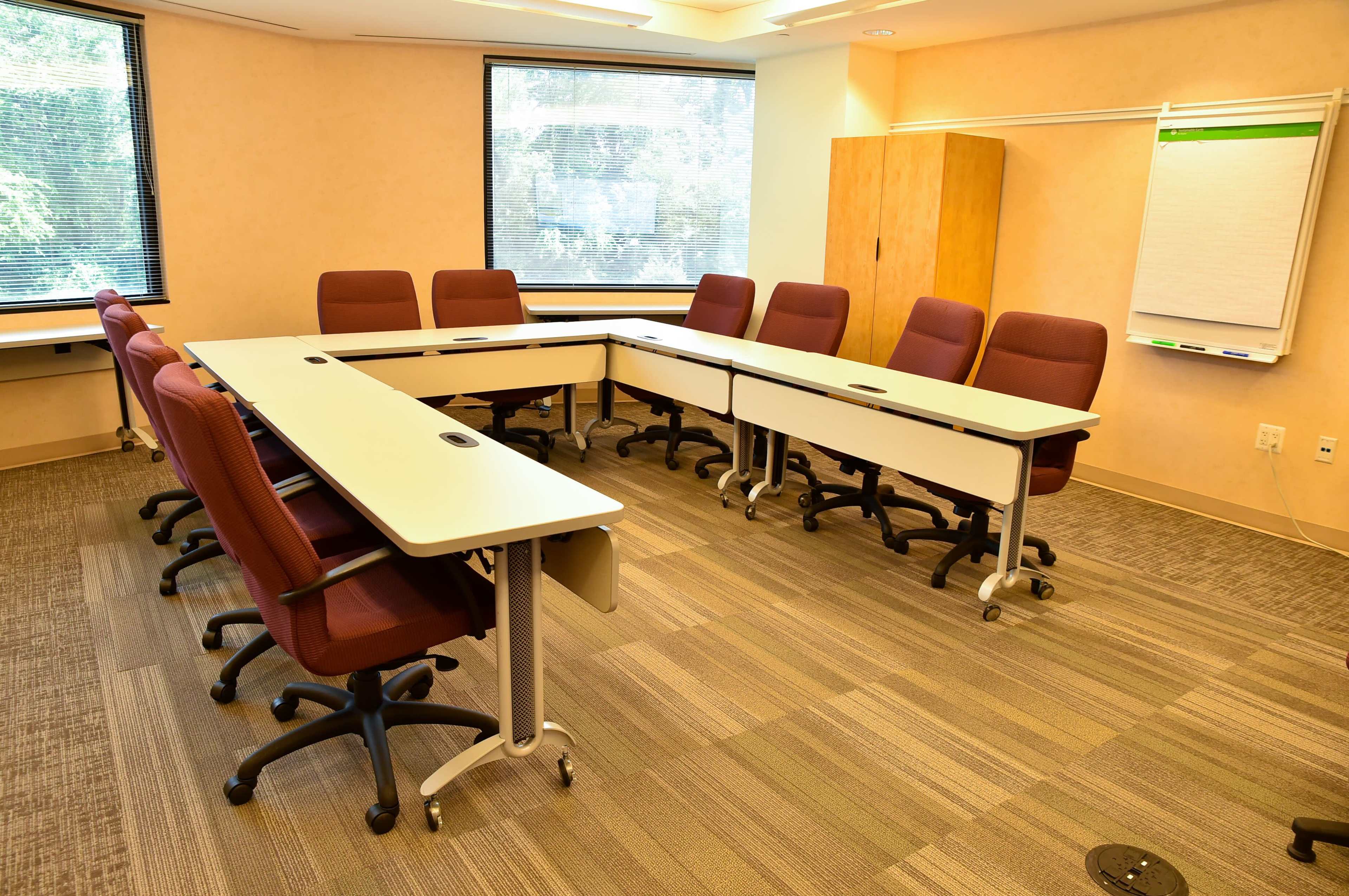 Room 206 - Professional Meeting Room and Conference Space Image in Crystal City, CRYSTAL CITY, VA