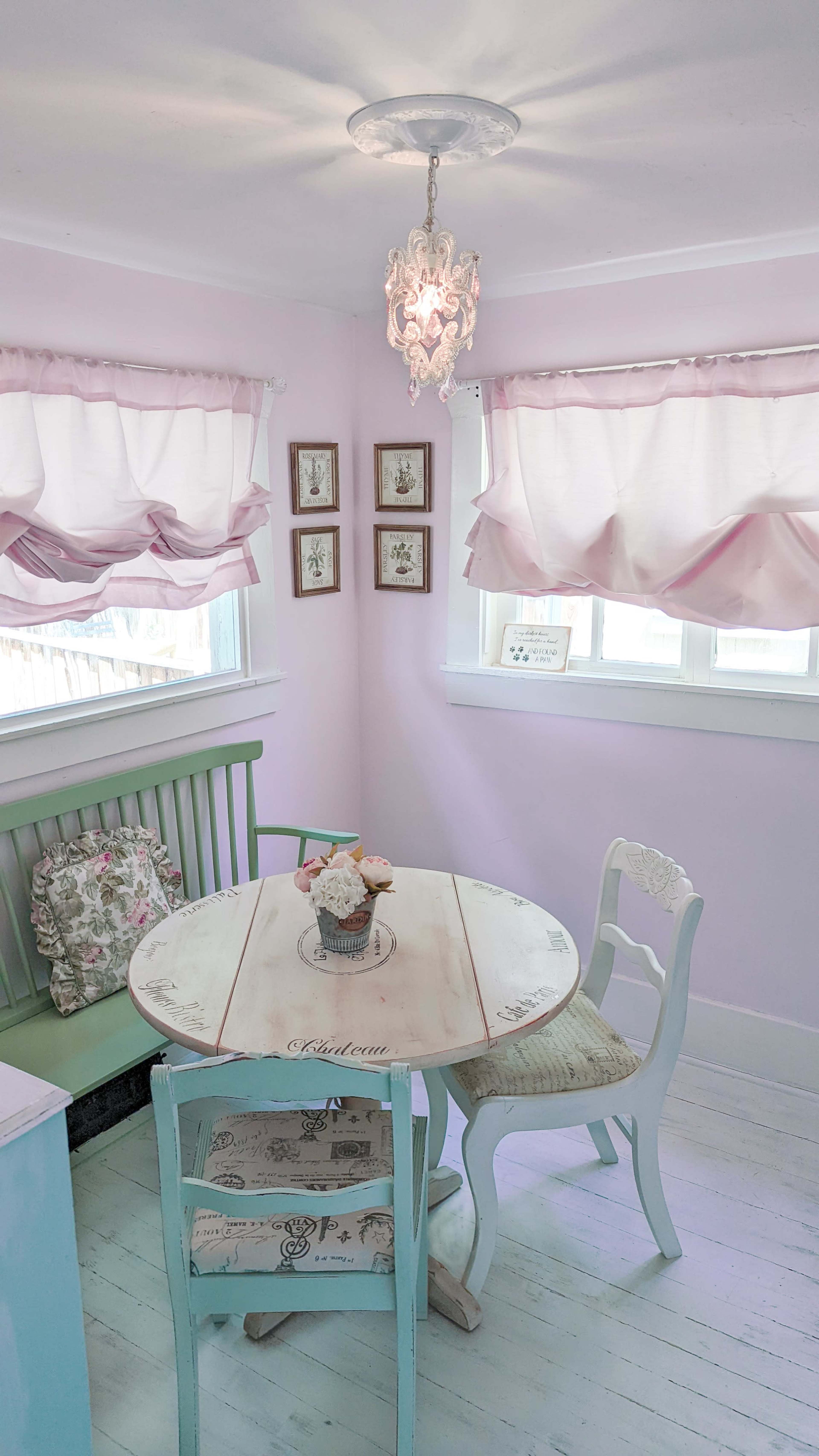 Shabby Chic Pastel Dining Table And Chairs Beautiful Vintage Home