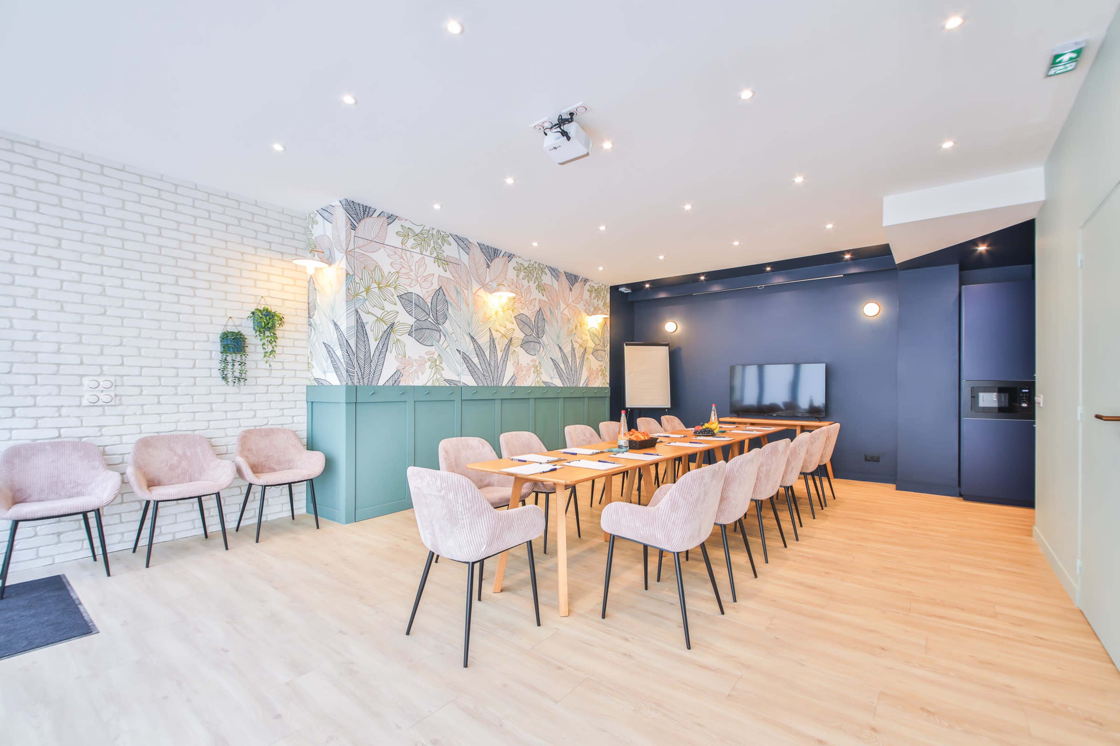 Espace lumineux et cosy proche de la gare Montparnasse Image dans Plaisance, PARIS, 