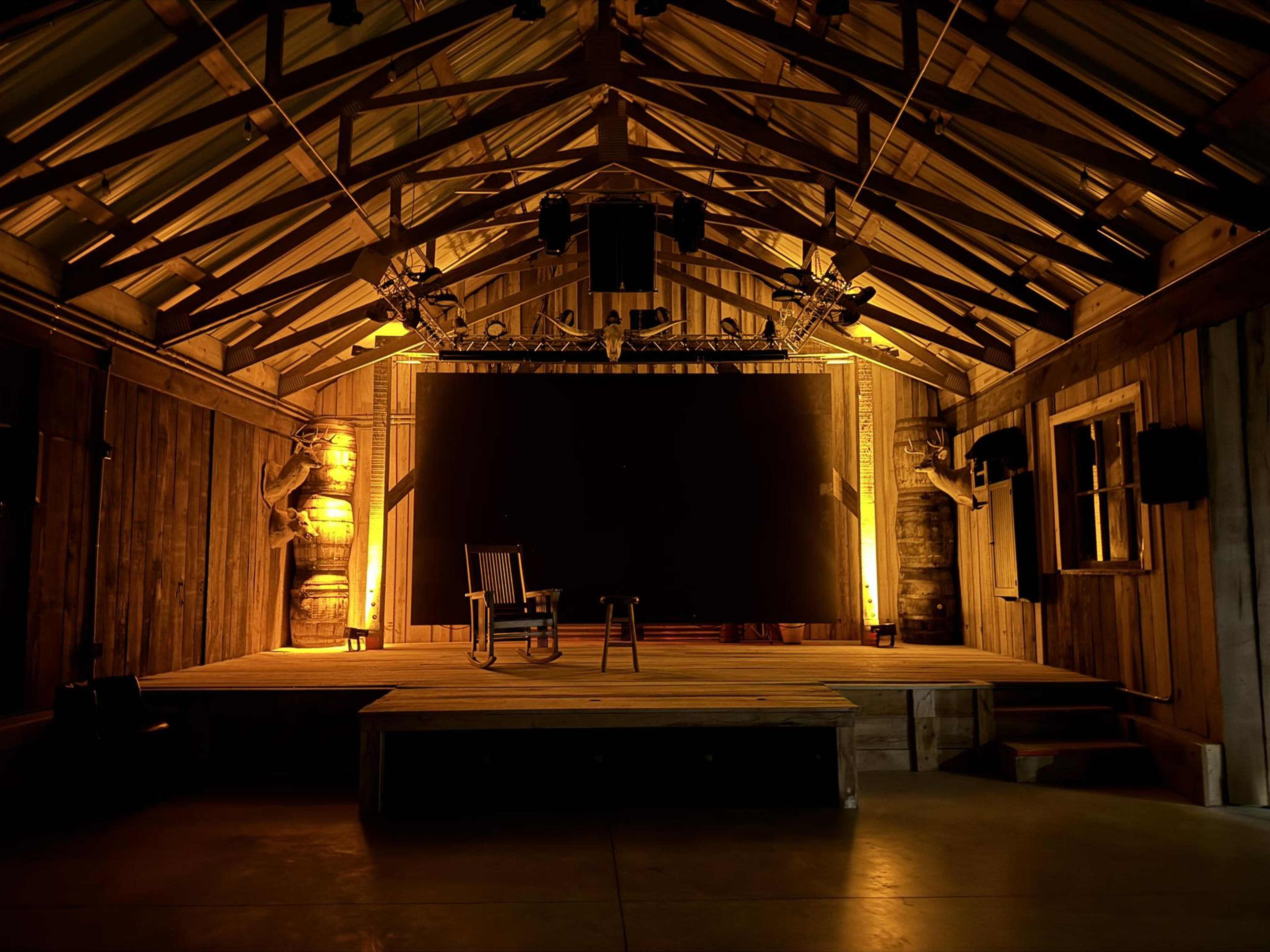 Elite event space with warm, rustic charm Image in Unionville, Unionville, VA