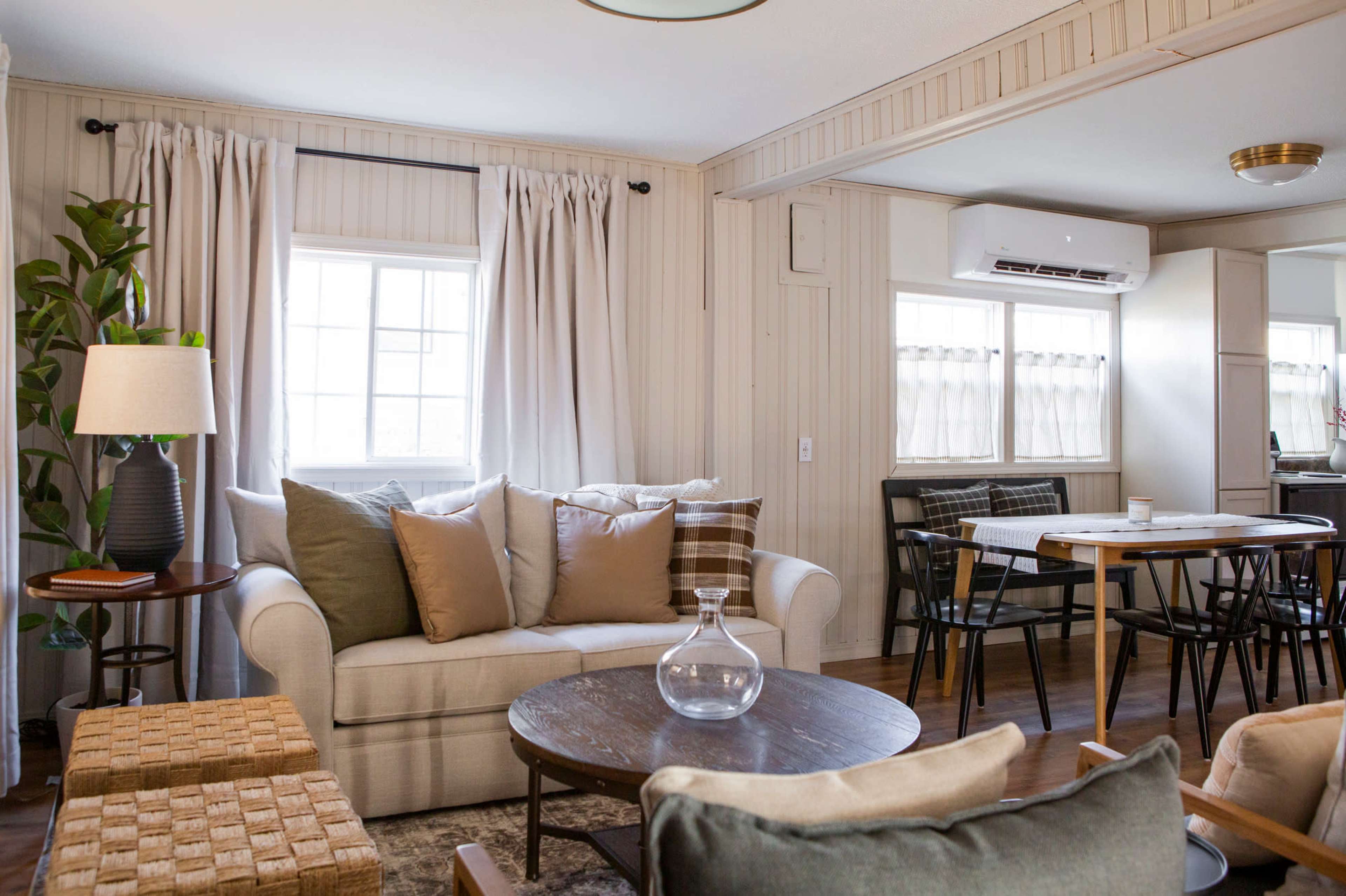 Cabin Retreat for Work and Inspiration Image in Merrimac, Merrimac, WI