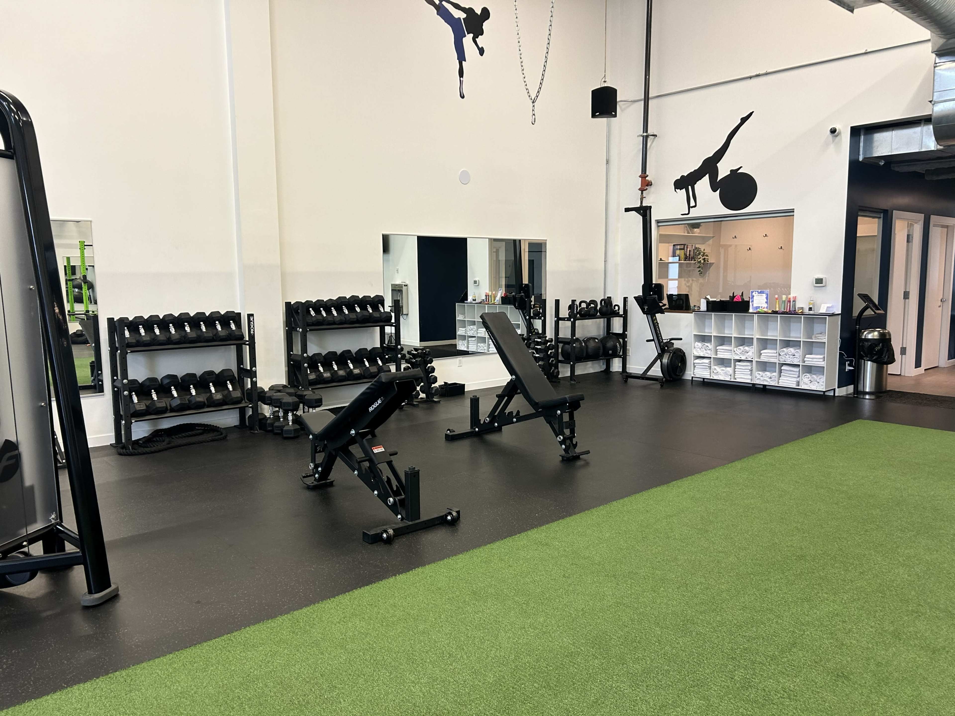 Spacious North Vancouver Studio for Health and Fitness Image in North Vancouver, North Vancouver, British Columbia, BC