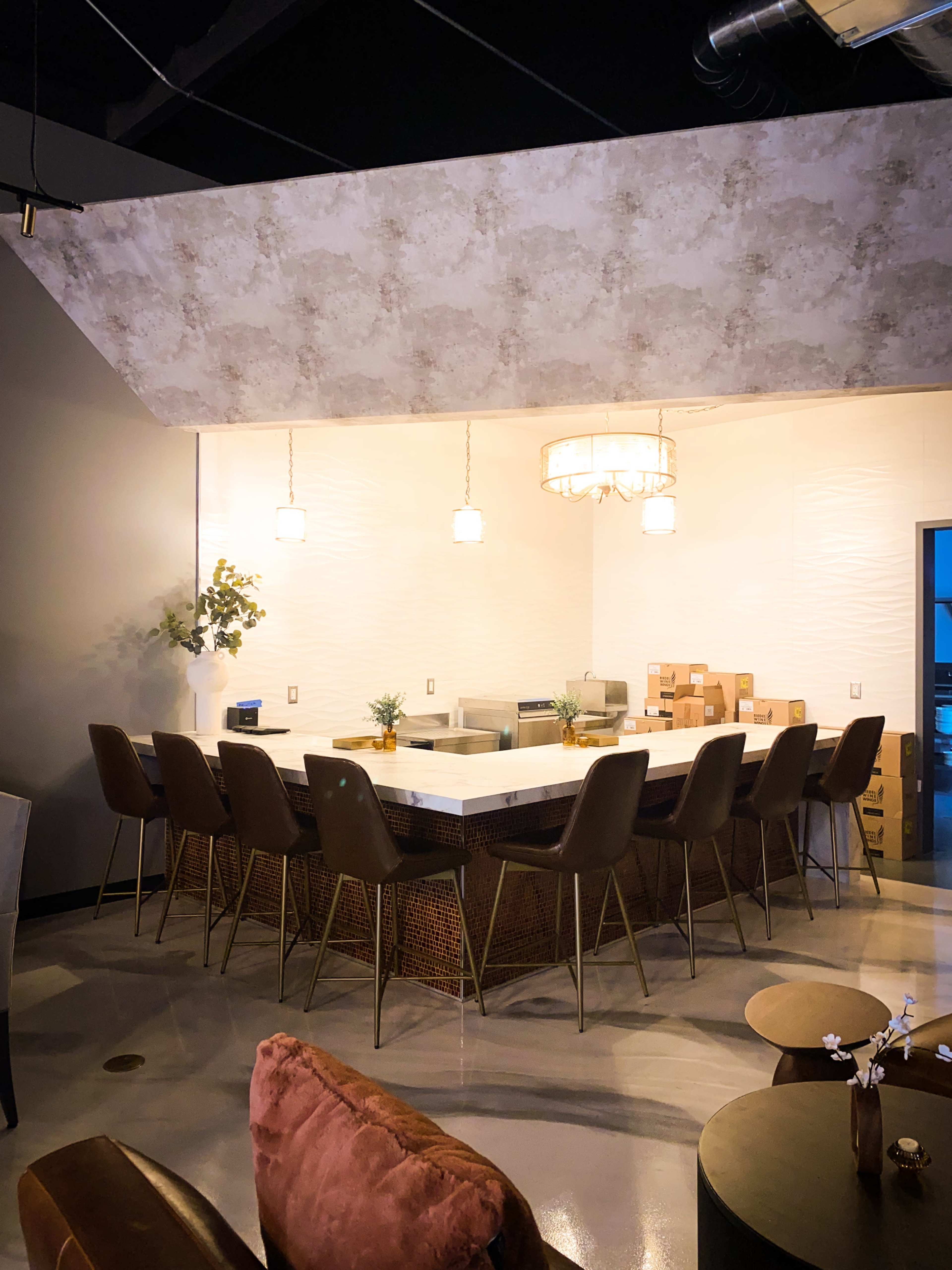 Elegant Lounge with Private Courtyard Image in Fullerton, Fullerton, CA