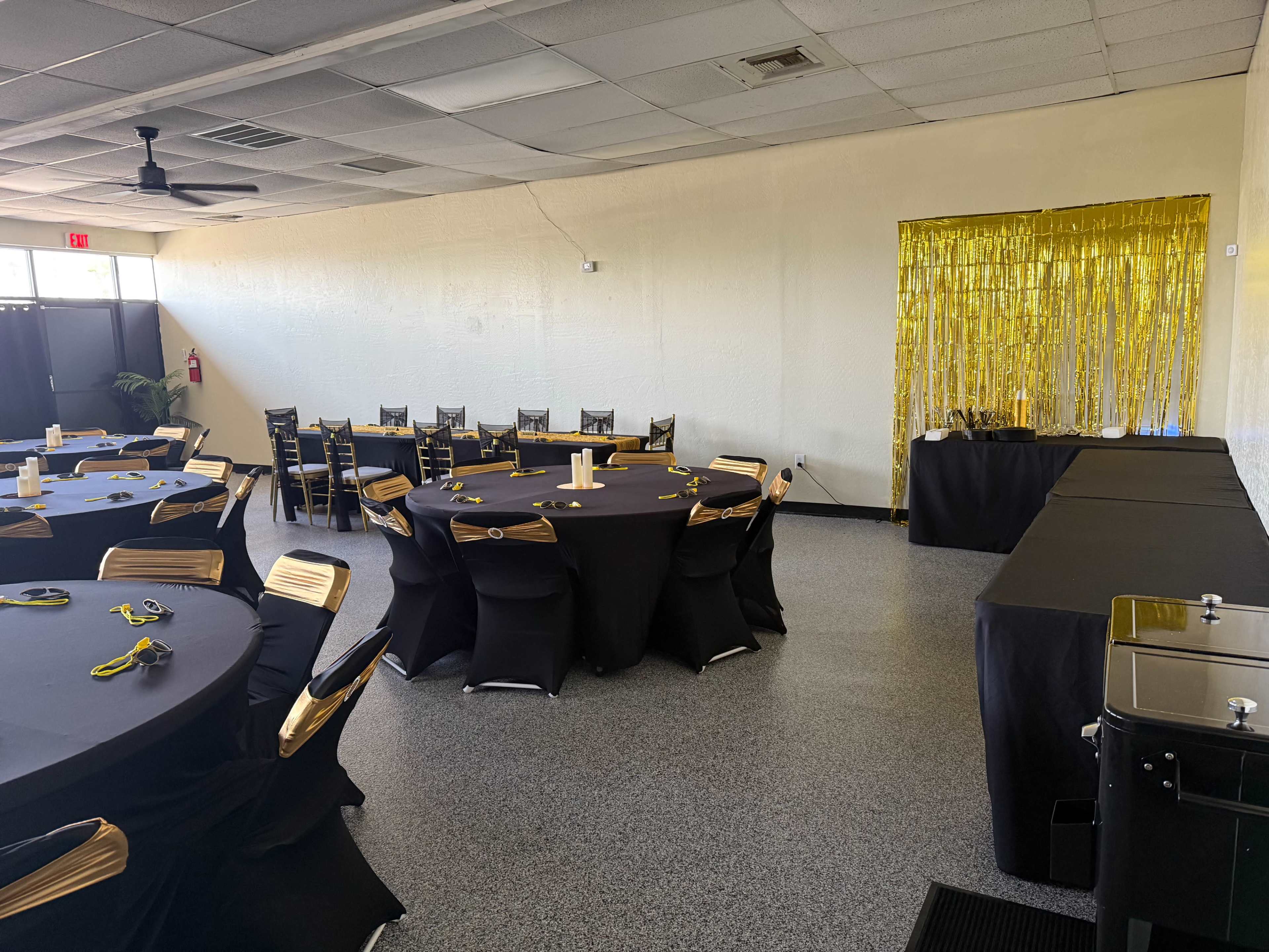 Flexible 2,400 sq ft Event Space Image in Peoria, Peoria, AZ