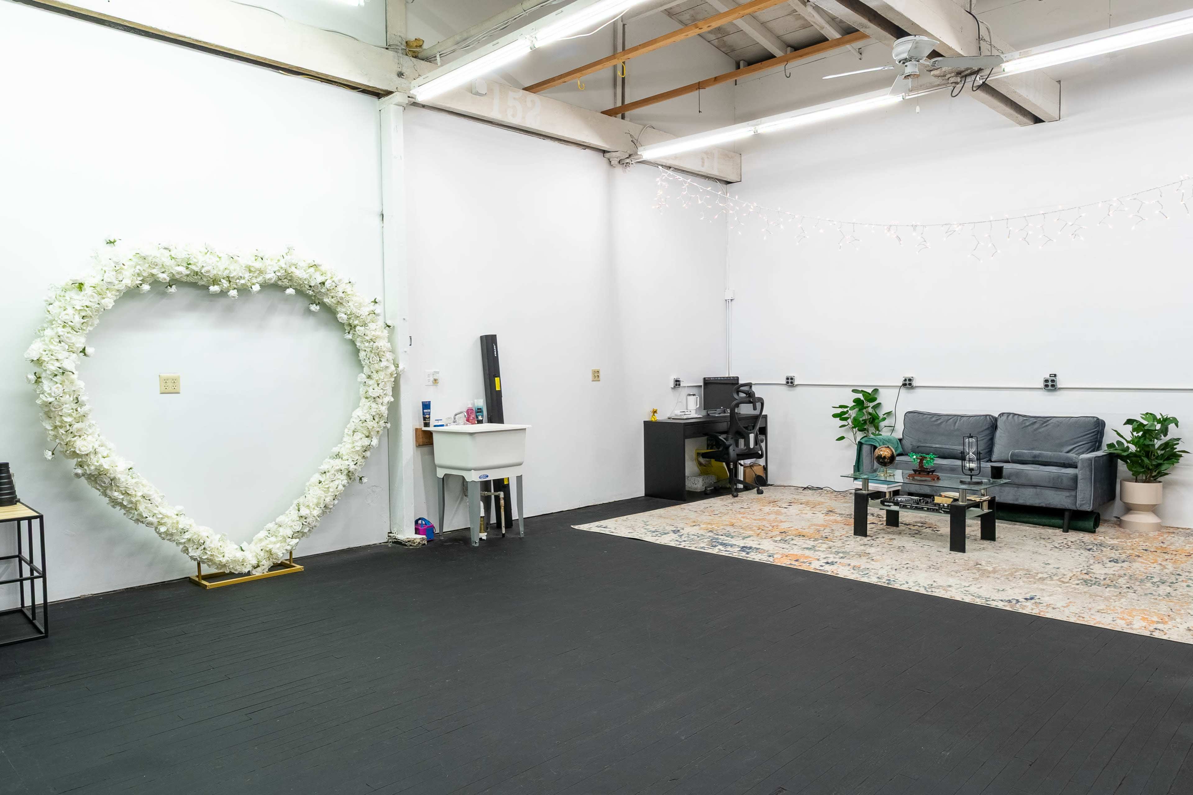 Photo Studio for Creatives Image in Garnerville, Garnerville, NY
