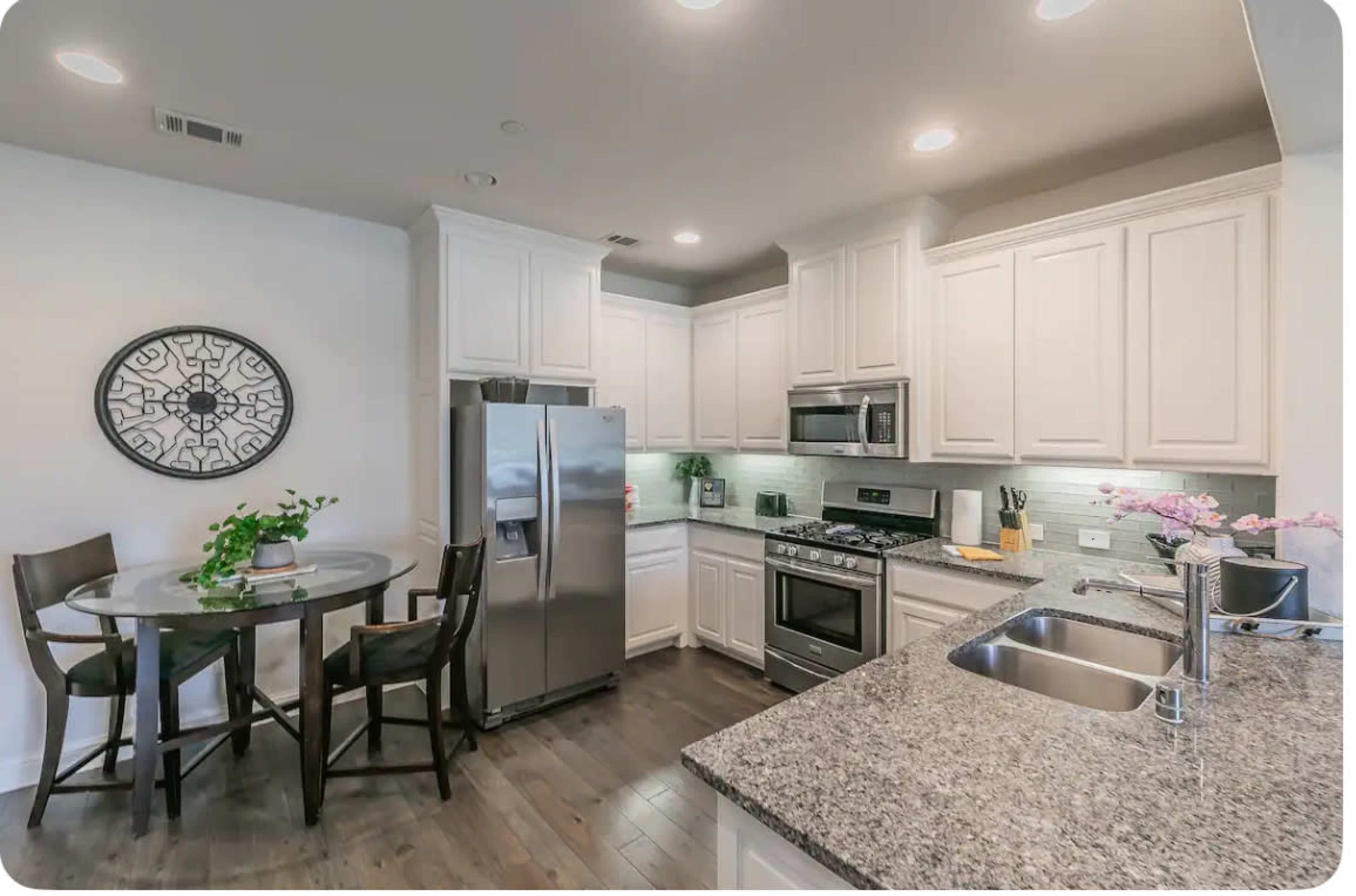 Luxury Townhome Image in McKinney, Mckinney, TX