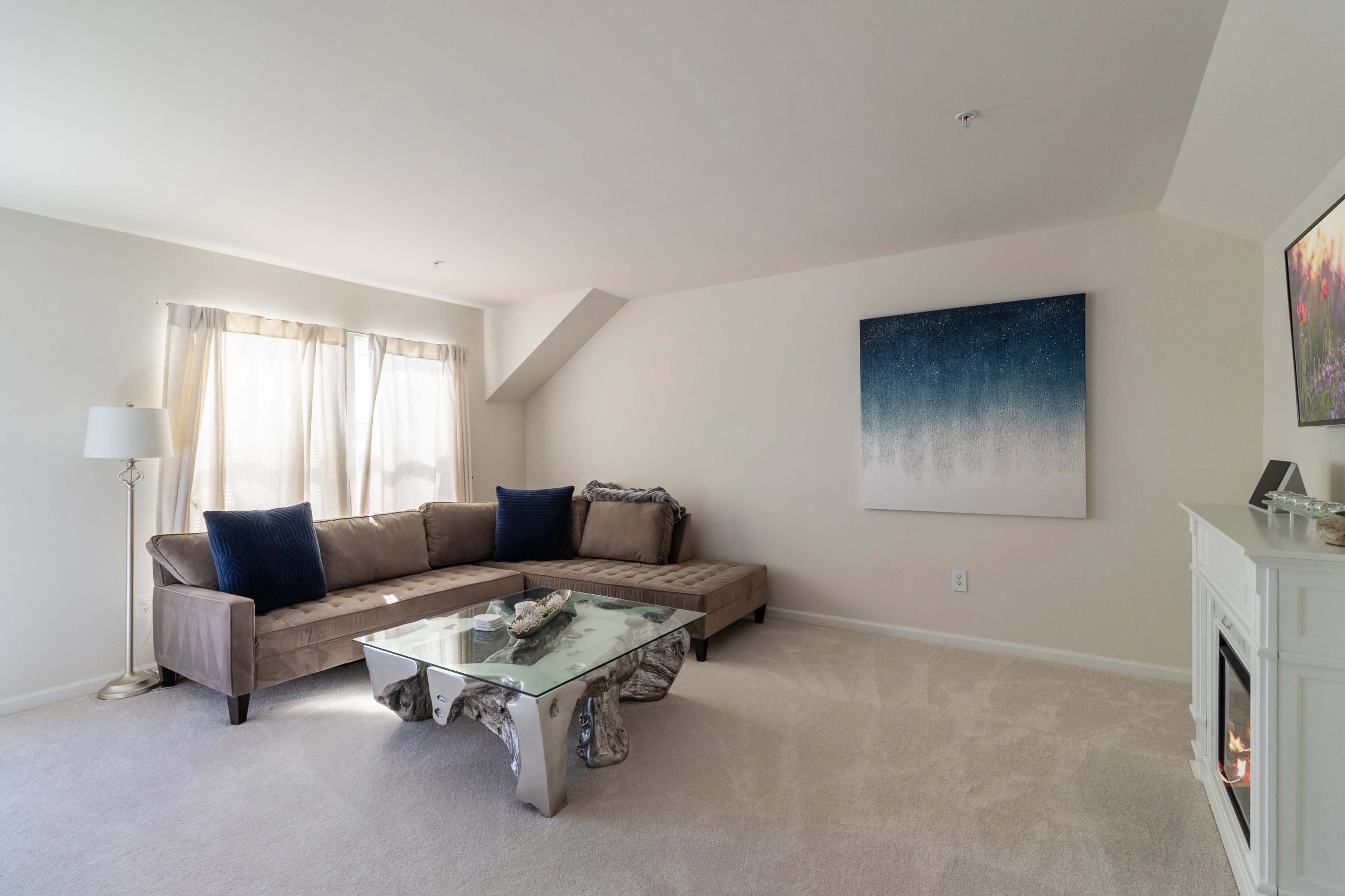 Luxury Townhouse with 4 Floors Near DC/Annapolis/Baltimore Image in Severn, hanover, MD