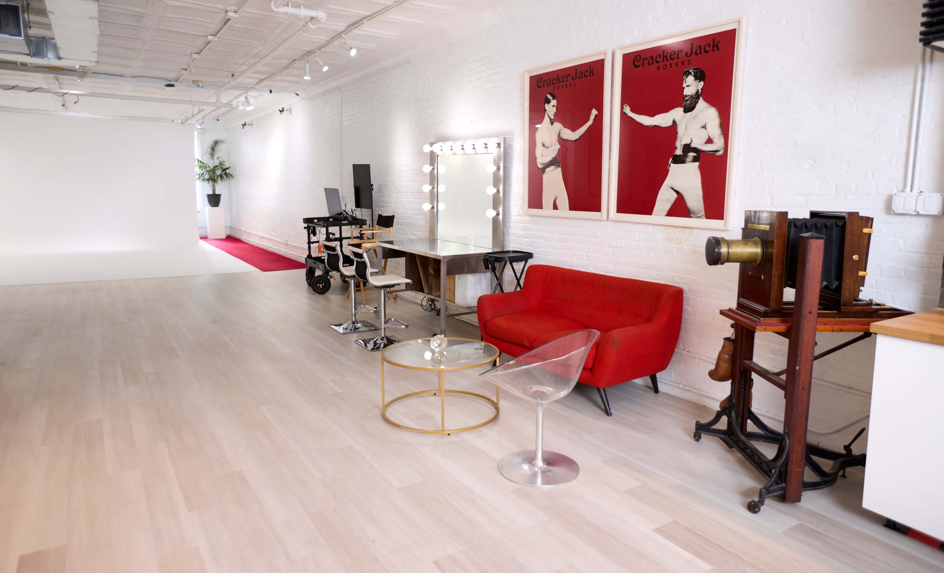 18' x 18' - 2200 sq. ft. Cyclorama Studio in Hudson Yards, NYC Image in Midtown Manhattan, New York, NY