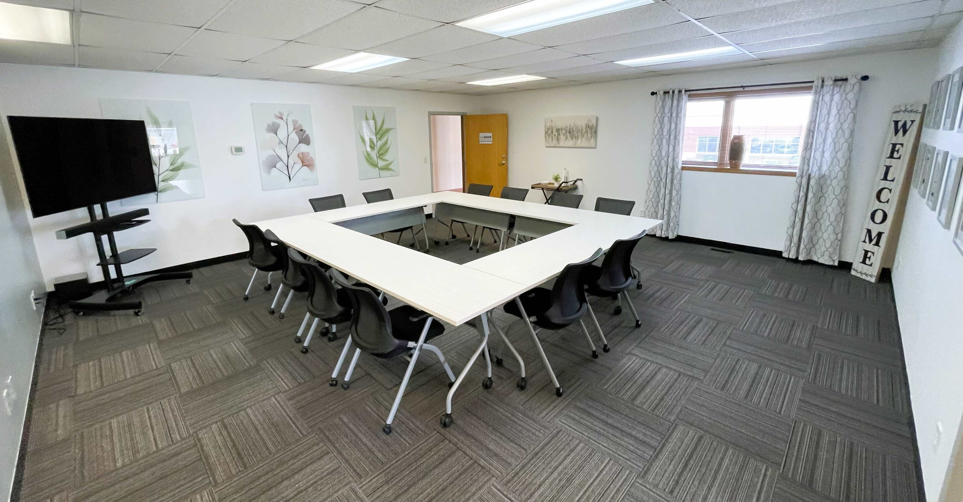 A flexible, premium meeting space with breakout rooms Image in West Saint Paul, St. Paul, MN