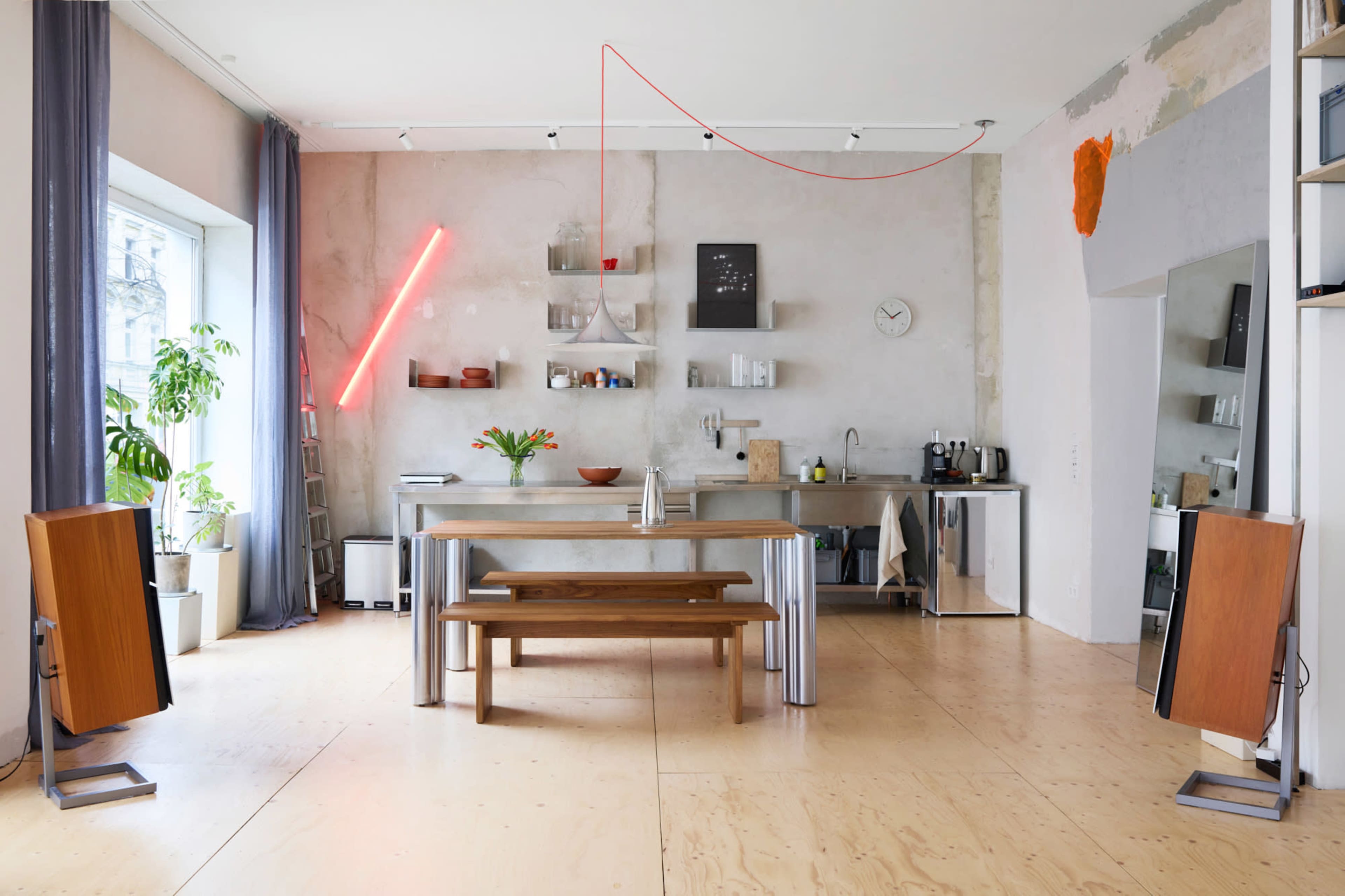 Bright and modern open plan studio in Weißensee Image in Weissensee, Berlin, 