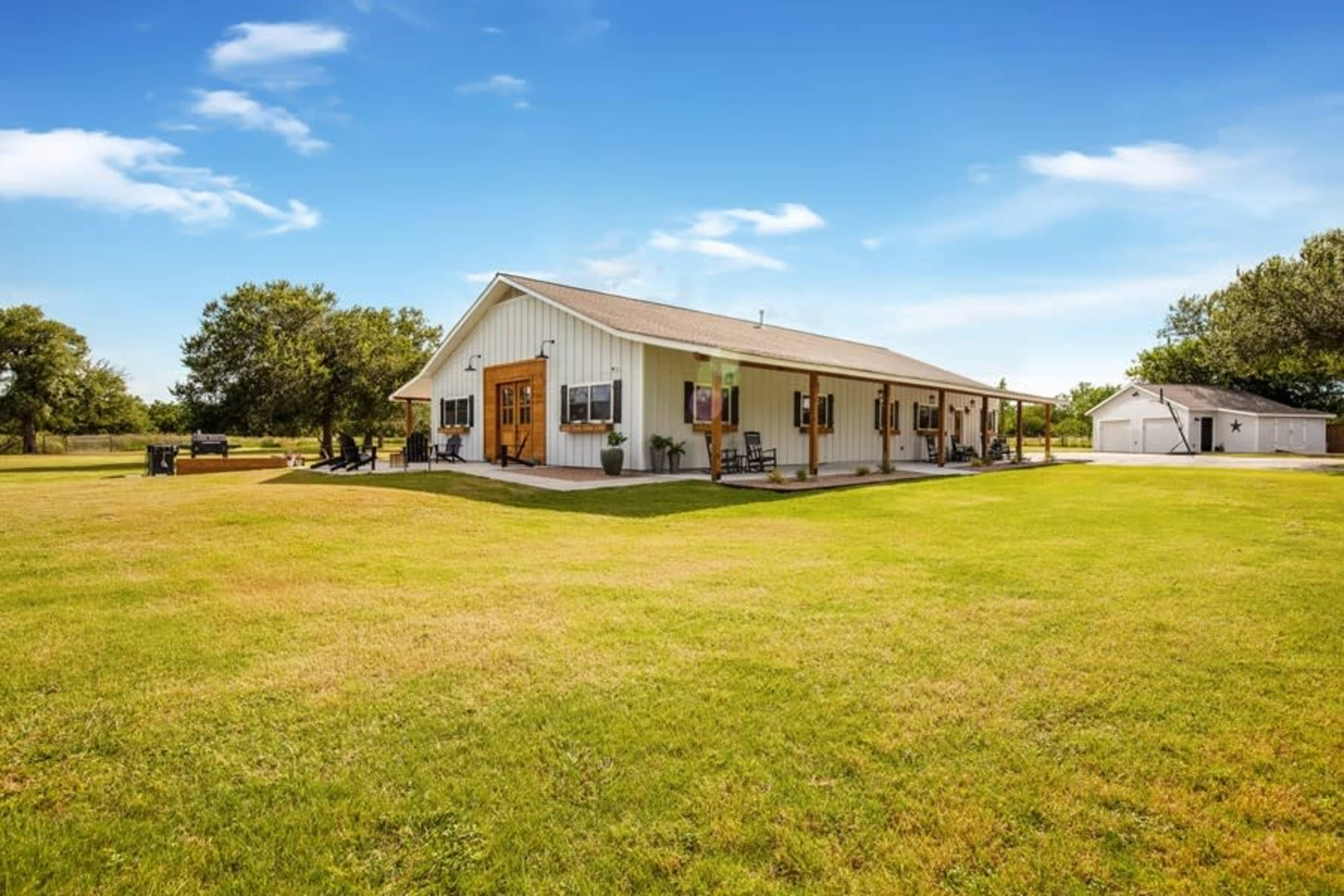 Fancy Rustic Party Barndo Image in , Leander, TX