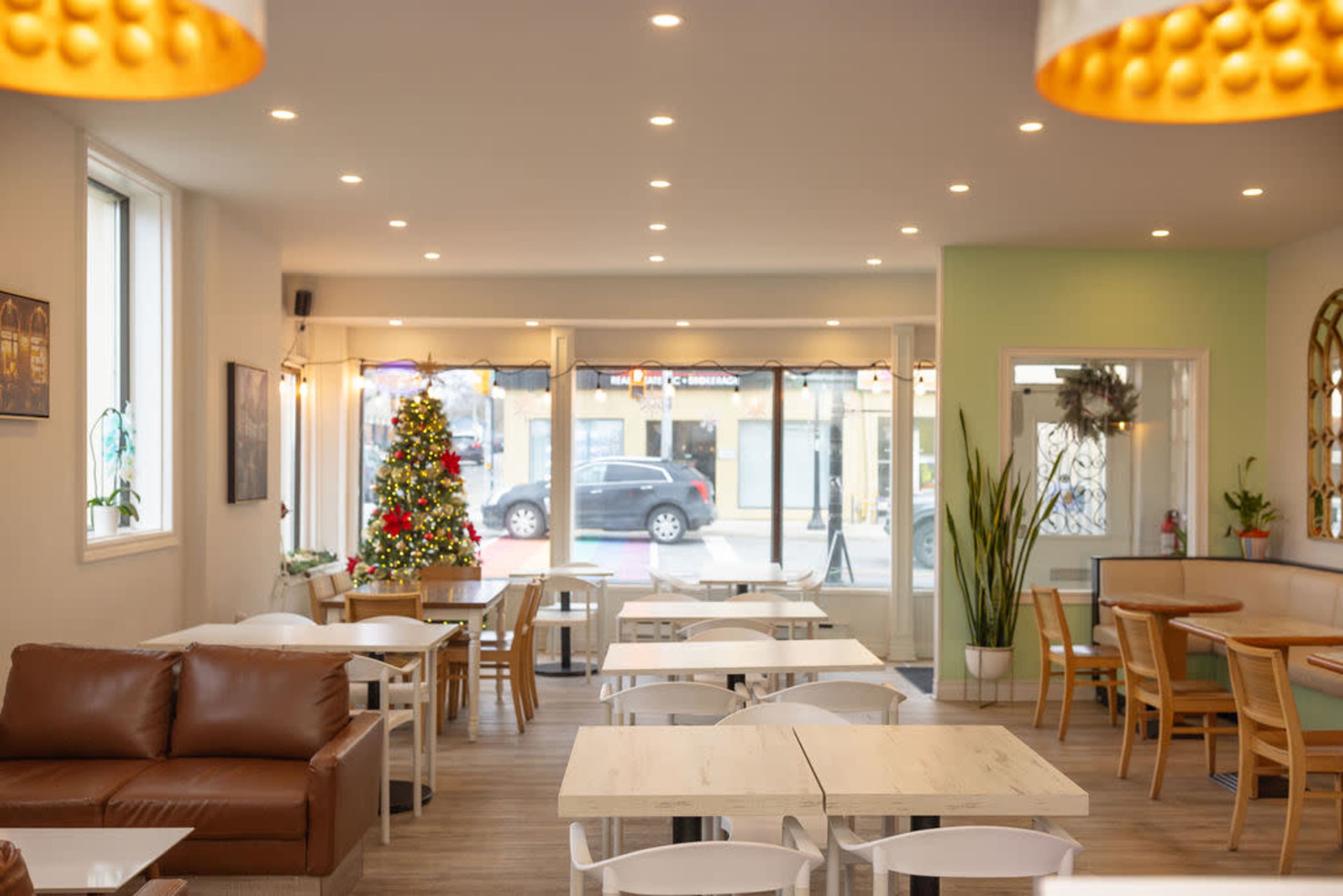 Bright & Inviting Cafe Near Downtown Aurora Image in Aurora, Aurora, ON