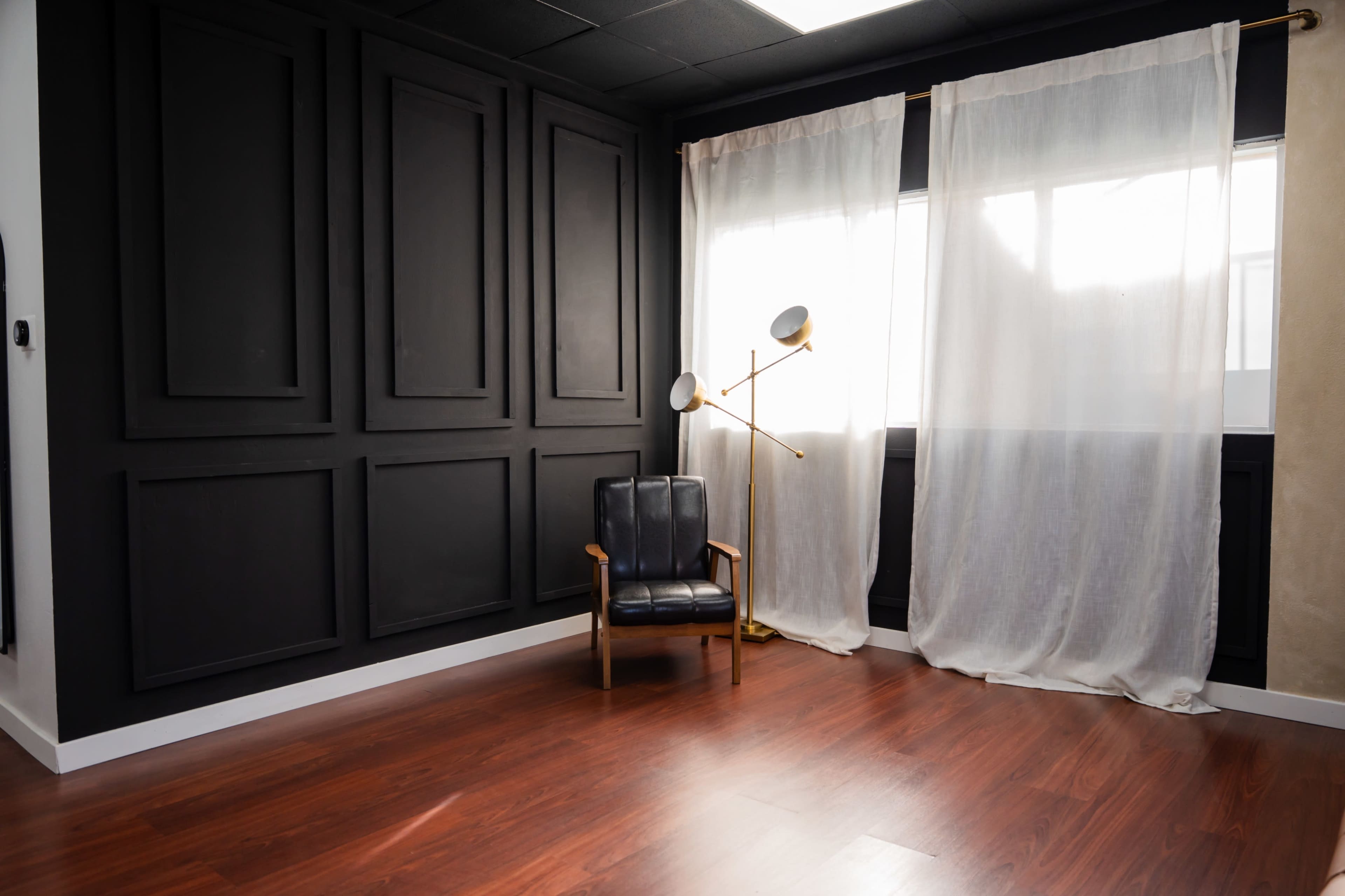 Natural Light Studio with Limewash Wall + Podcast Room Image in Whittier, Whittier, CA