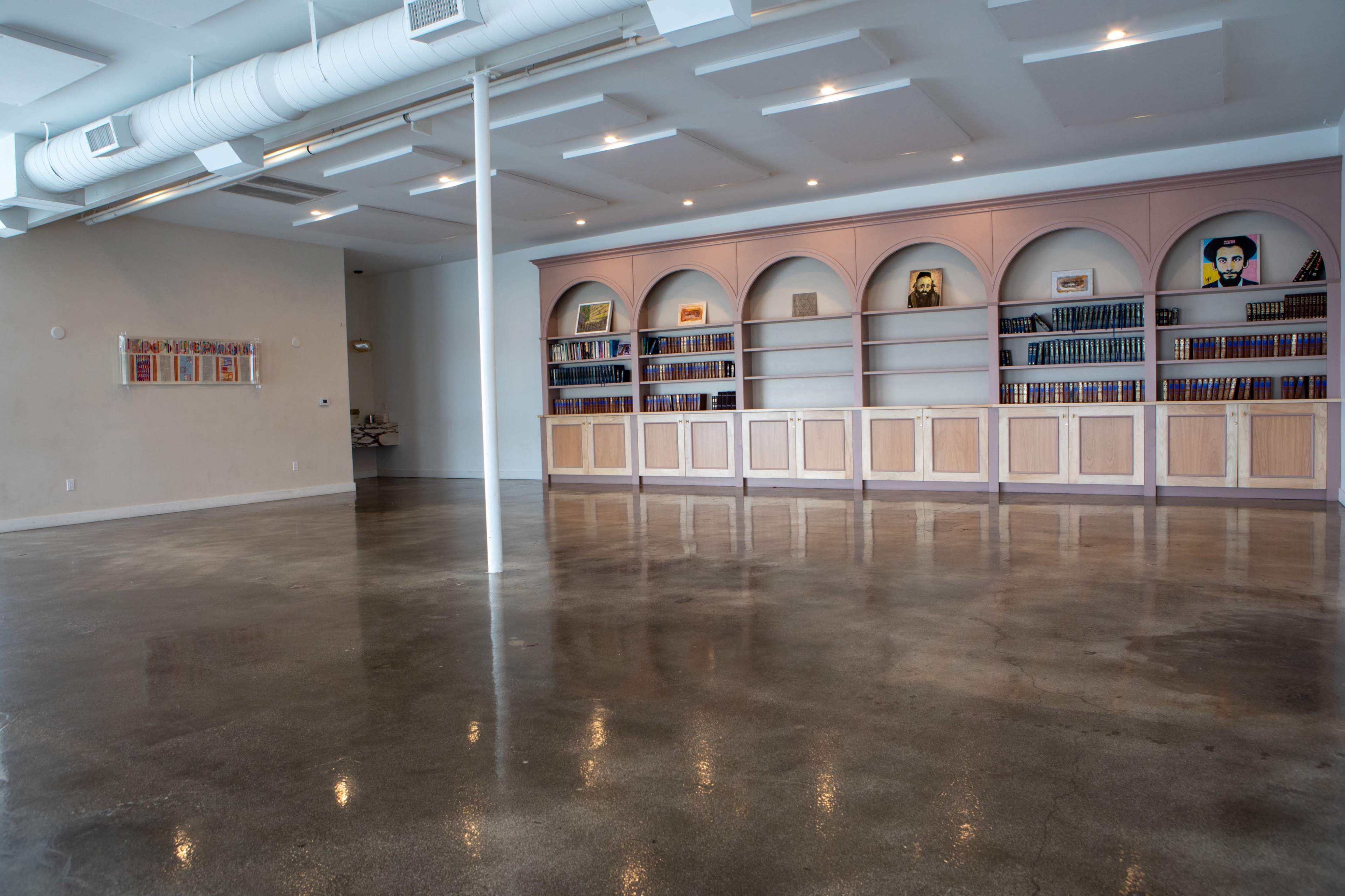 Sophisticated Modern Zen Commercial Space Image in Pico - Robertson, Los Angeles, CA