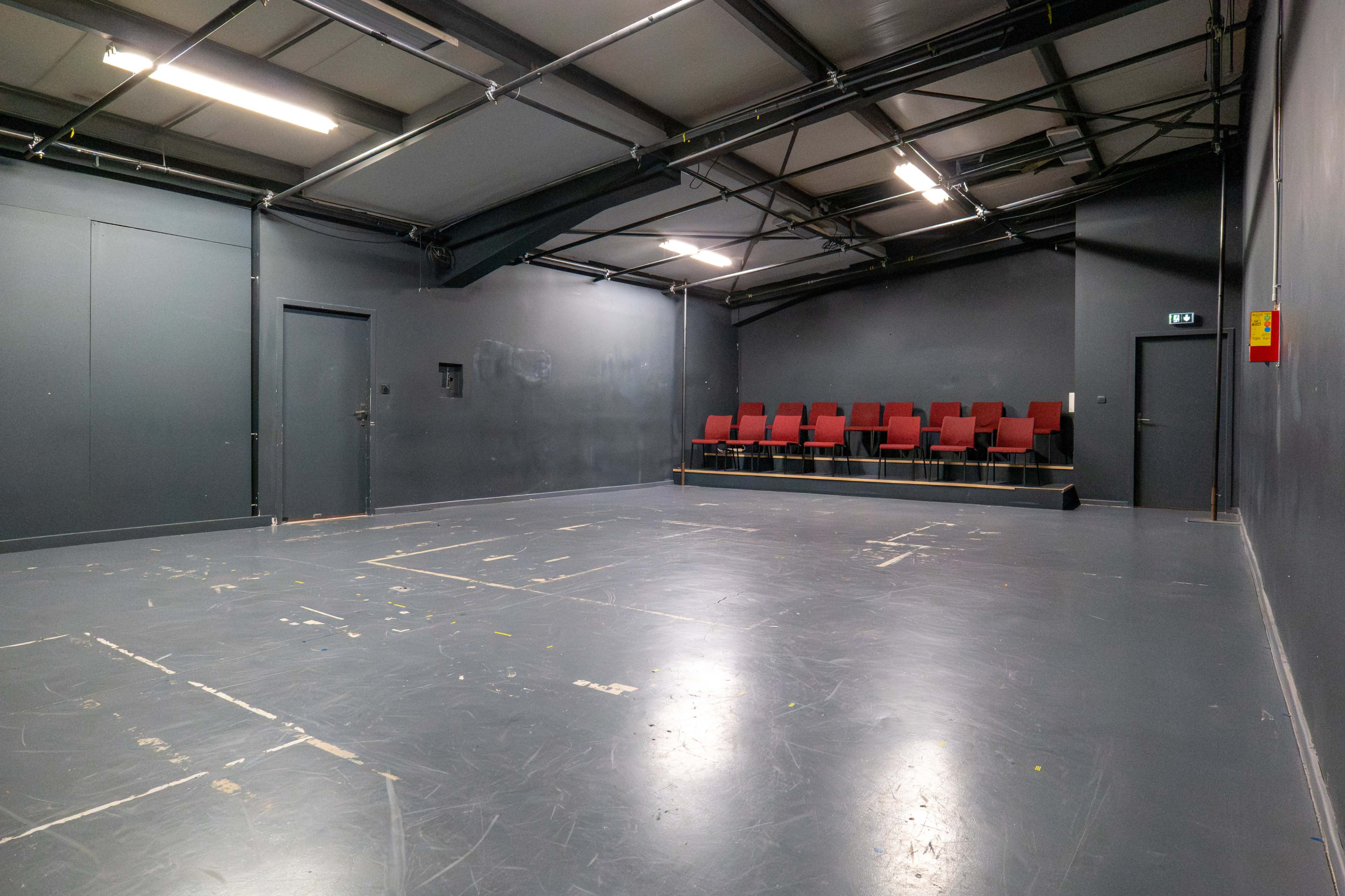 Espace modulable de 105m² pour tournages/studio photo/vidéo/événements Image in , Saint-Denis