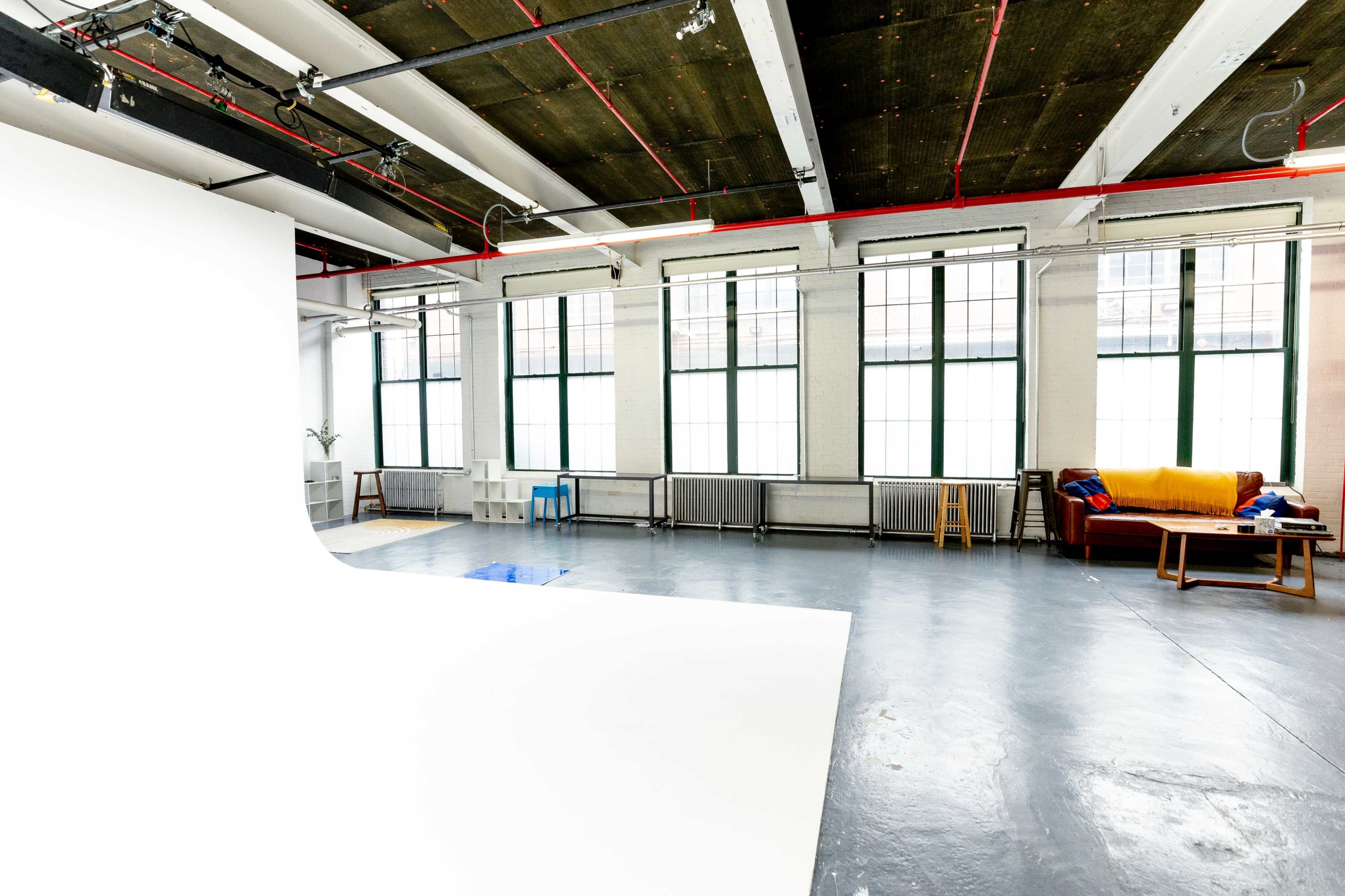 White Cyc Video and Photo Studio Image in Long Island City, Long Island City, NY