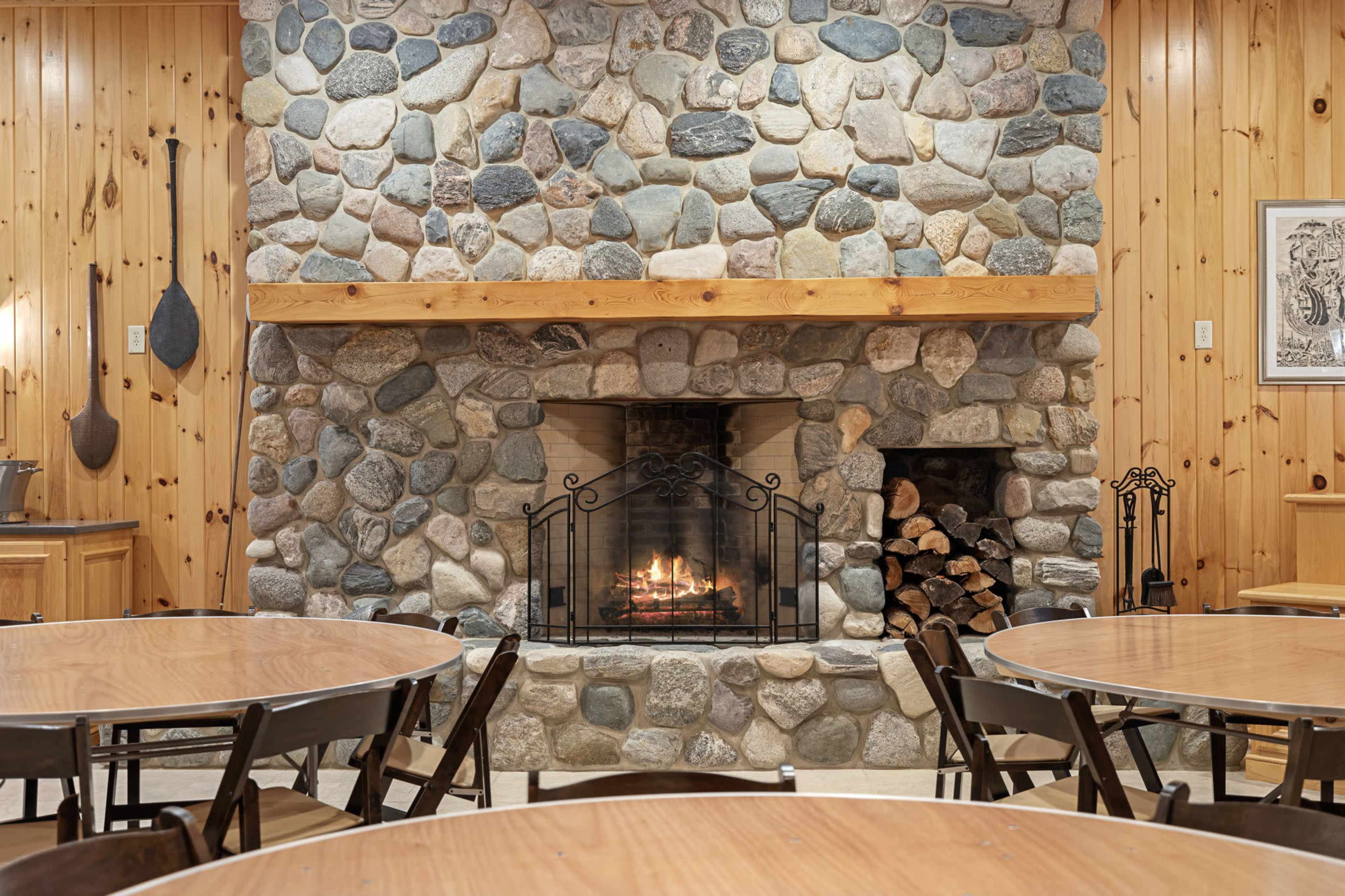 Lodge, 3 private lakes, and more on 500 acres of private wildlife preserve Image in Springfield Township, La Porte, IN