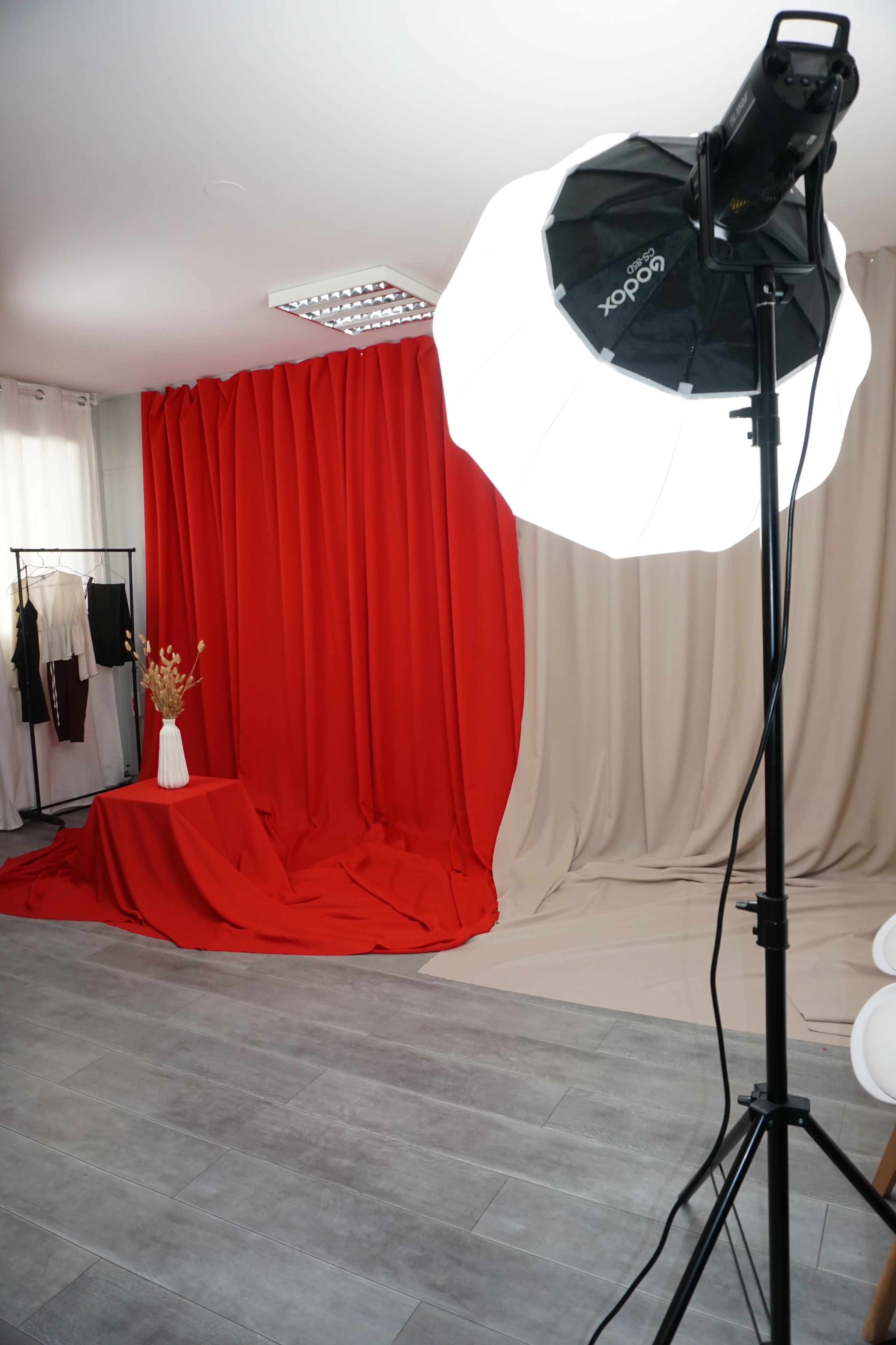 Studio photo équipé à Porte de Lilas Image in , Le Prés Saint Gervais