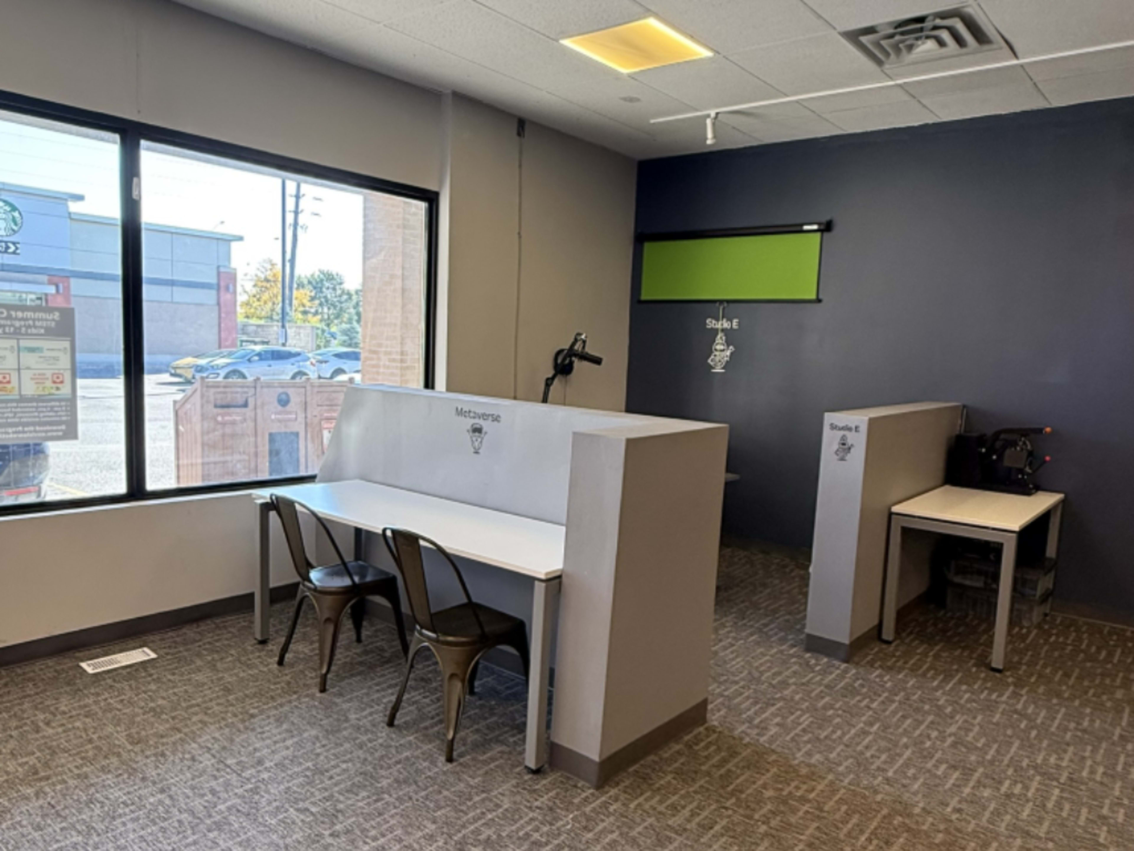 STEM Innovation Studio - Where Big Thinking and Innovation Happen! Image in Thornhill, Thornhill, ON