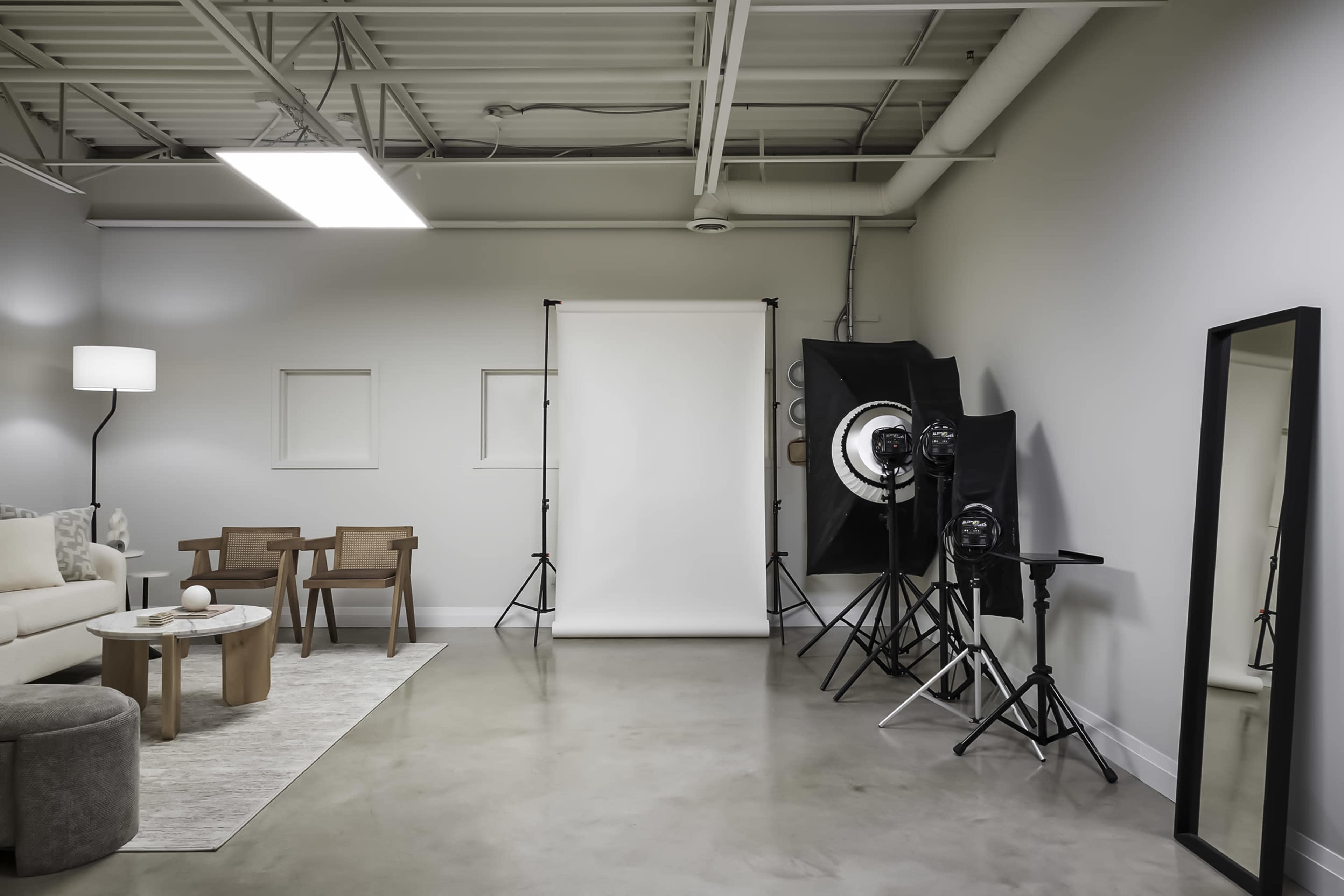 Creative Studio Space in Orangeville Image in Orangeville, Orangeville, ON