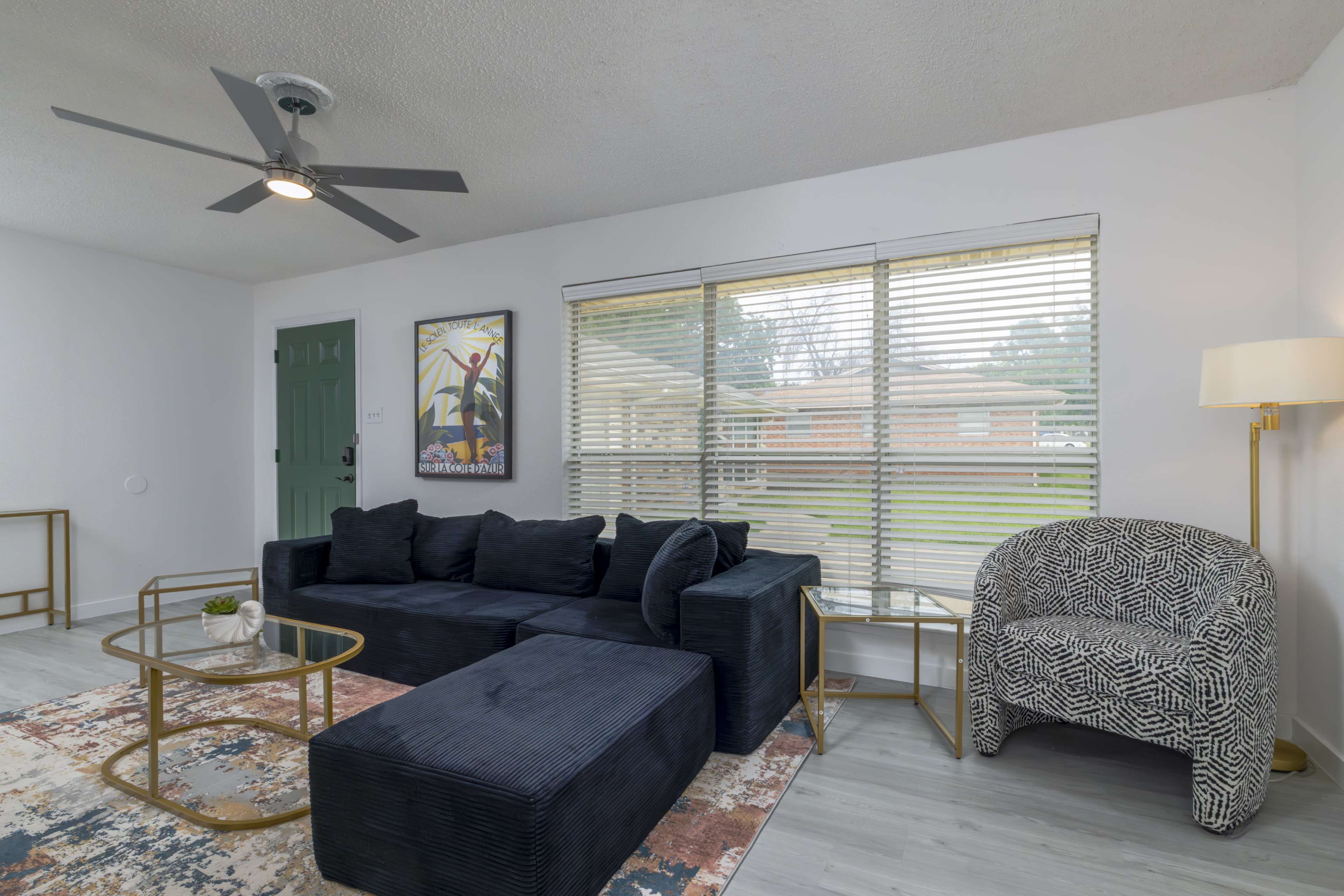 Modern Getaway w/ Fenced Yard - Near DFW Airport Image in Euless, Euless, TX