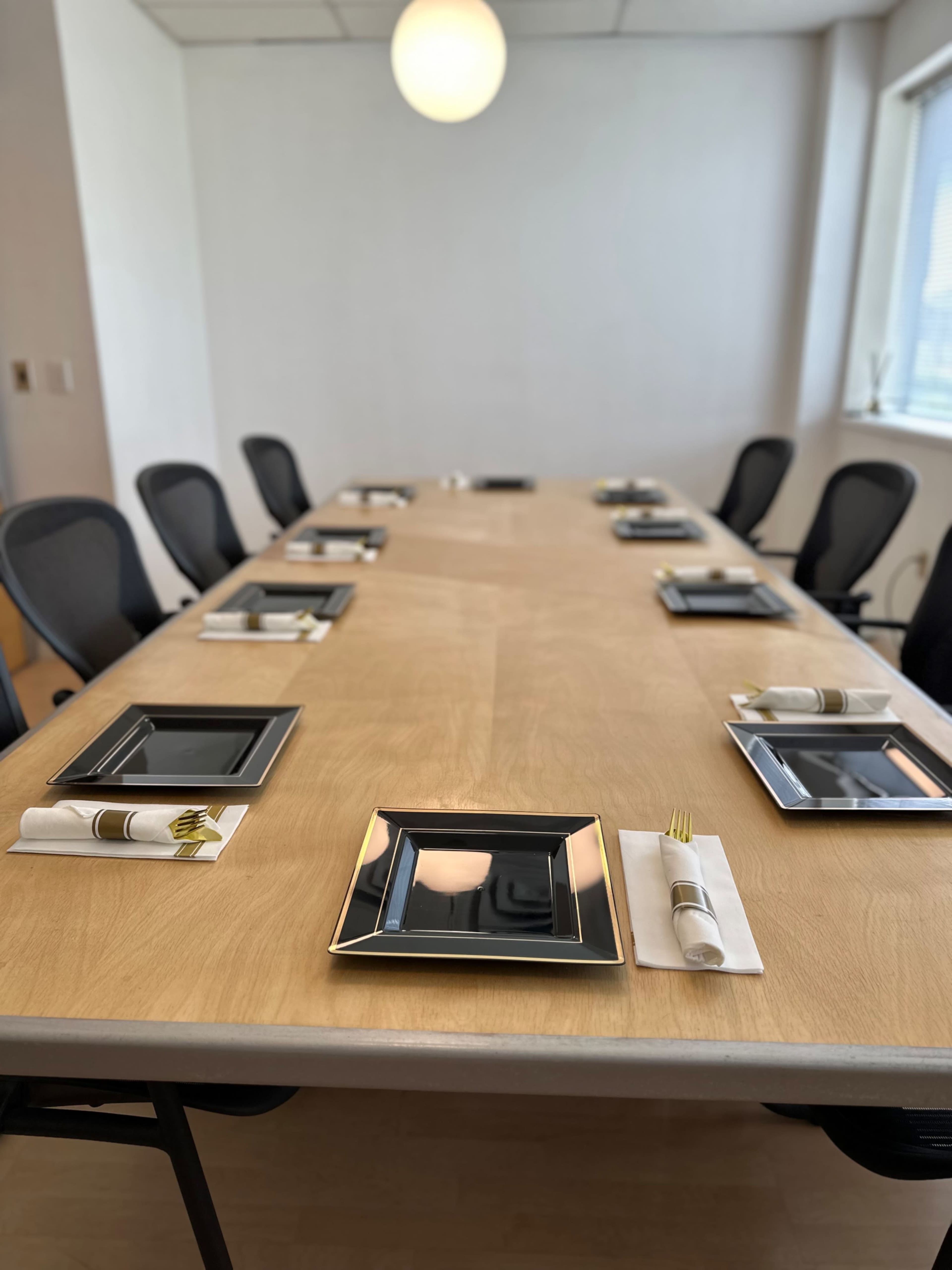 VIP lounge plus meeting room / dining Image in Richmond, Richmond, BC