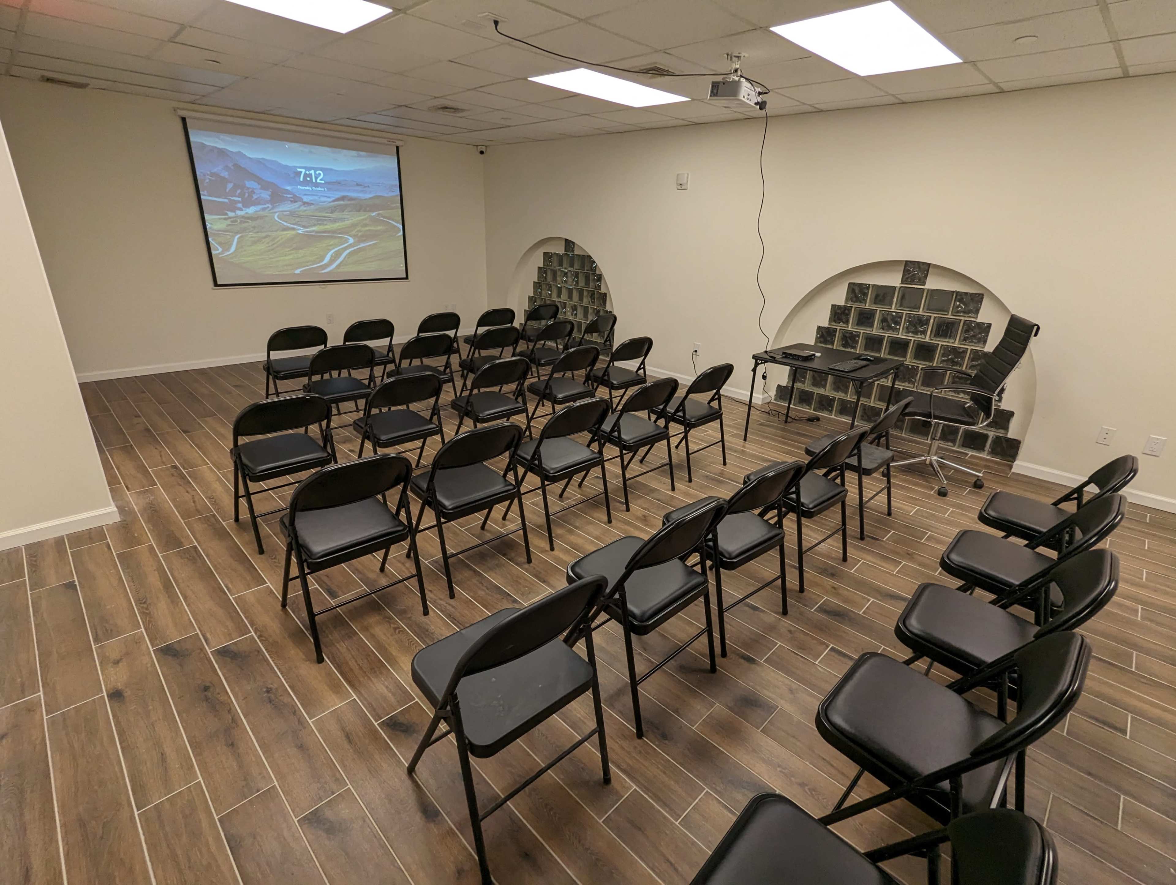 Executive Training and Conference Space Image in Mariners Harbor, Staten Island, NY