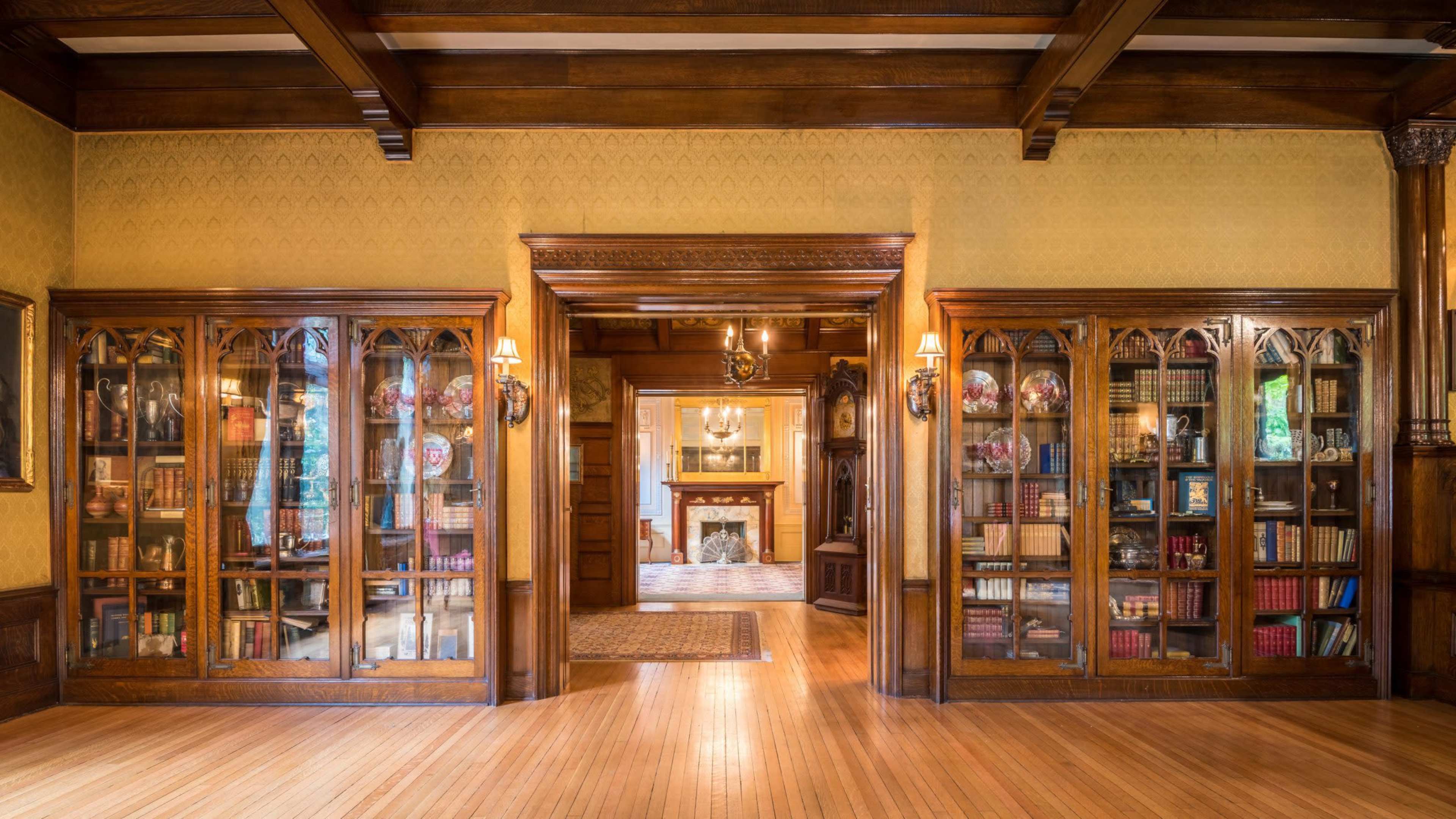 Historic Mansion + Carriage House surrounded by green space in charming First Hill neighborhood Image in Downtown Seattle, Seattle, WA