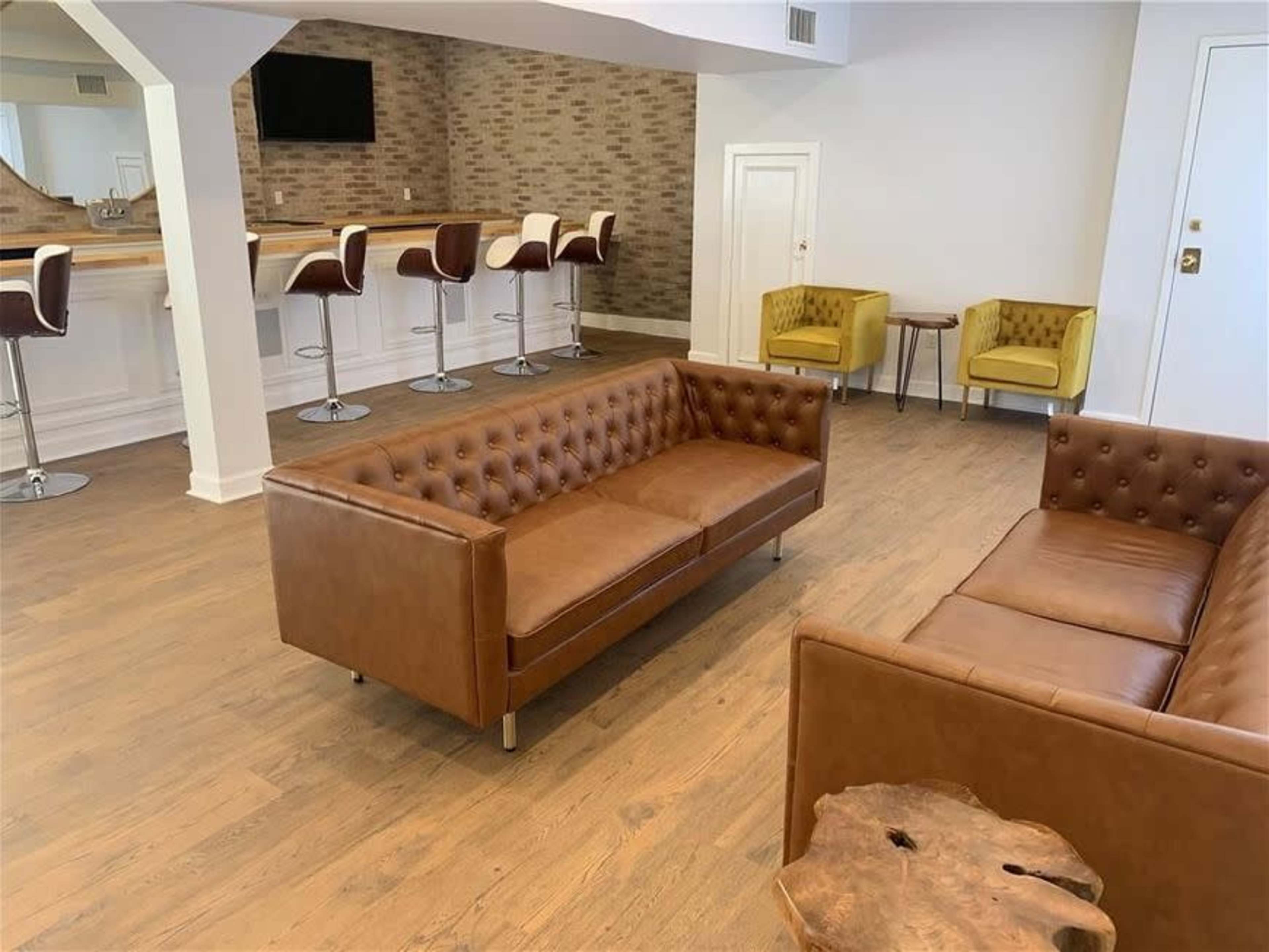 Bar & Lounge Event Space Image in Marigny, New Orleans, LA