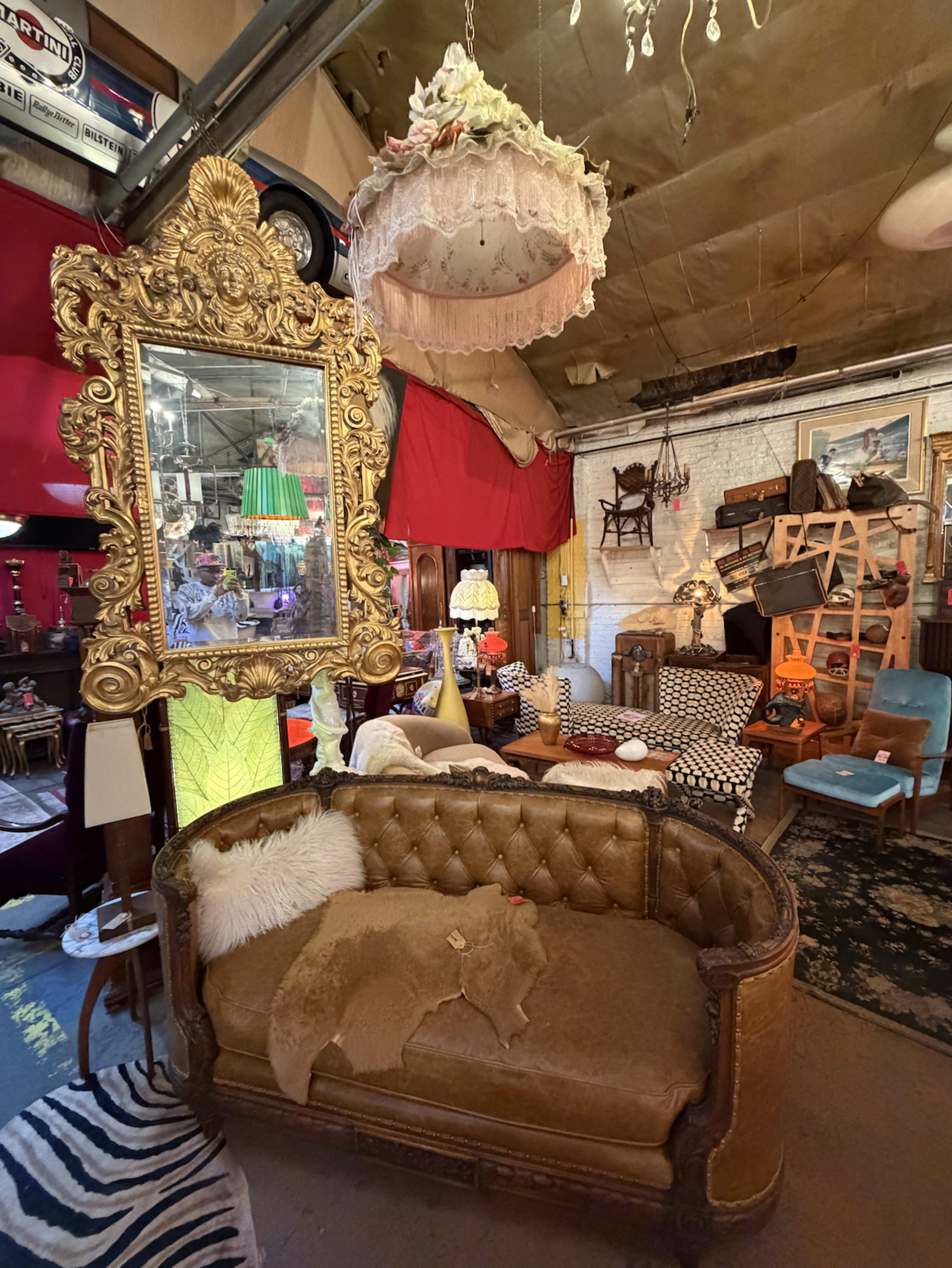Funky Vintage Space for filming/photo shoots & events! Image in Irving Park, Chicago, IL