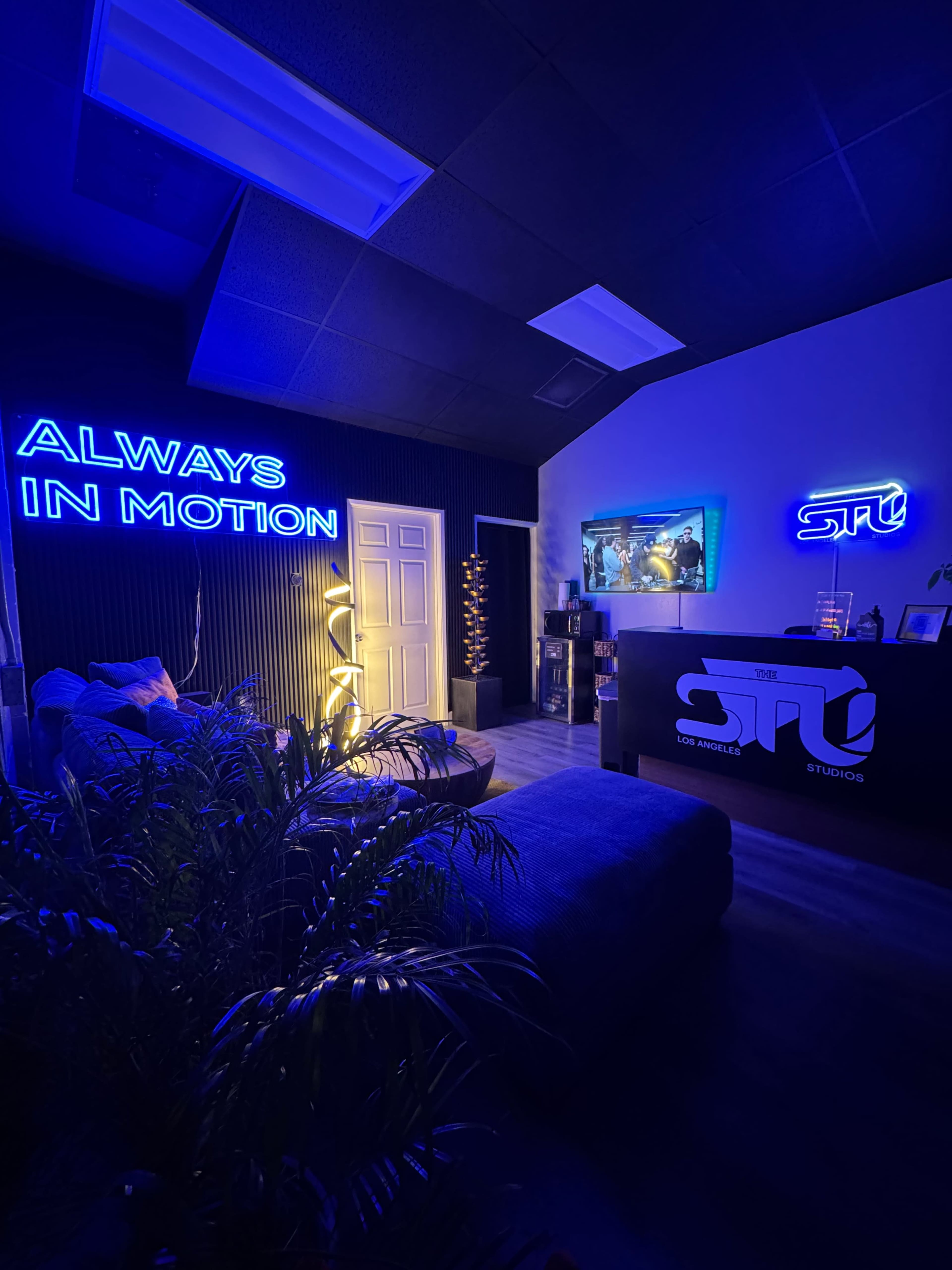 Boutique Rehearsal Studio in Burbank | Moody Creative Space Image in Burbank, Burbank, CA