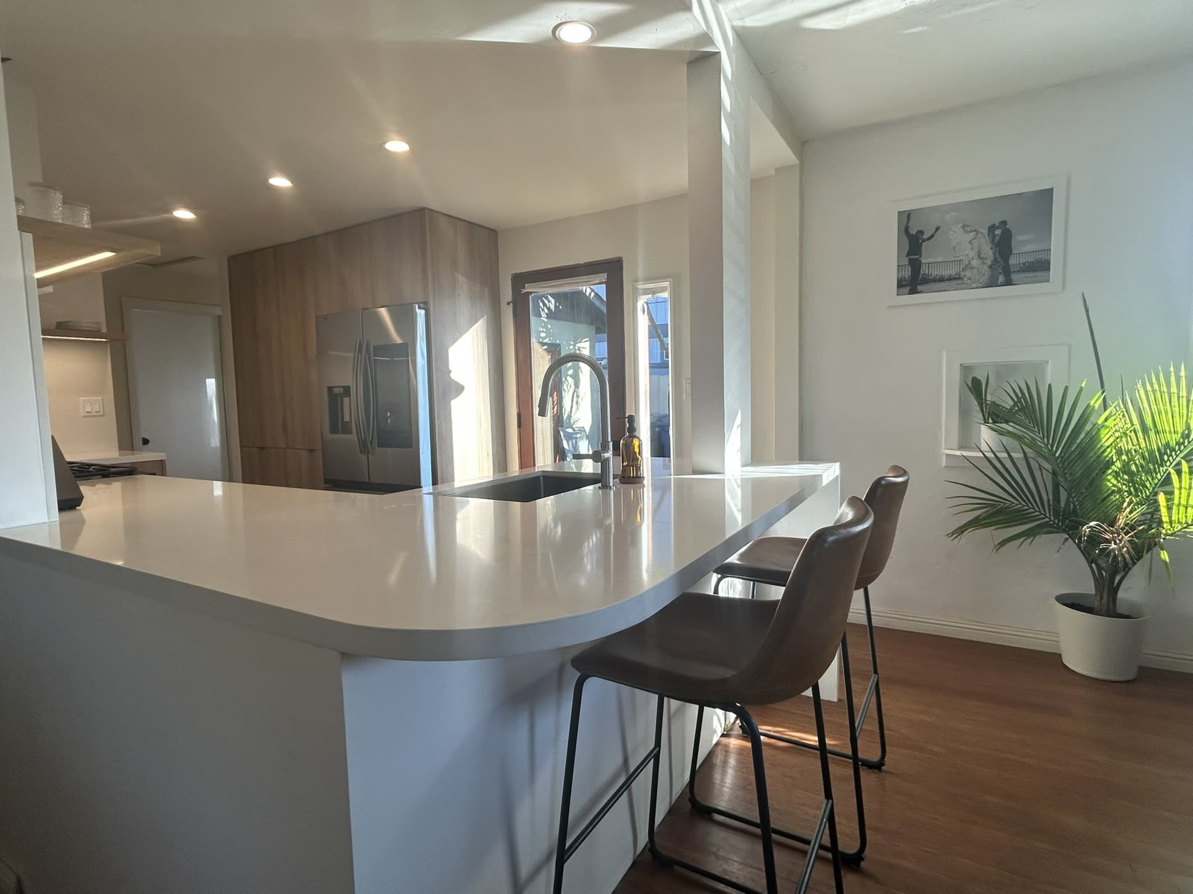 Beach Home with Tropical Yard Image in Leucadia, Encinitas, CA