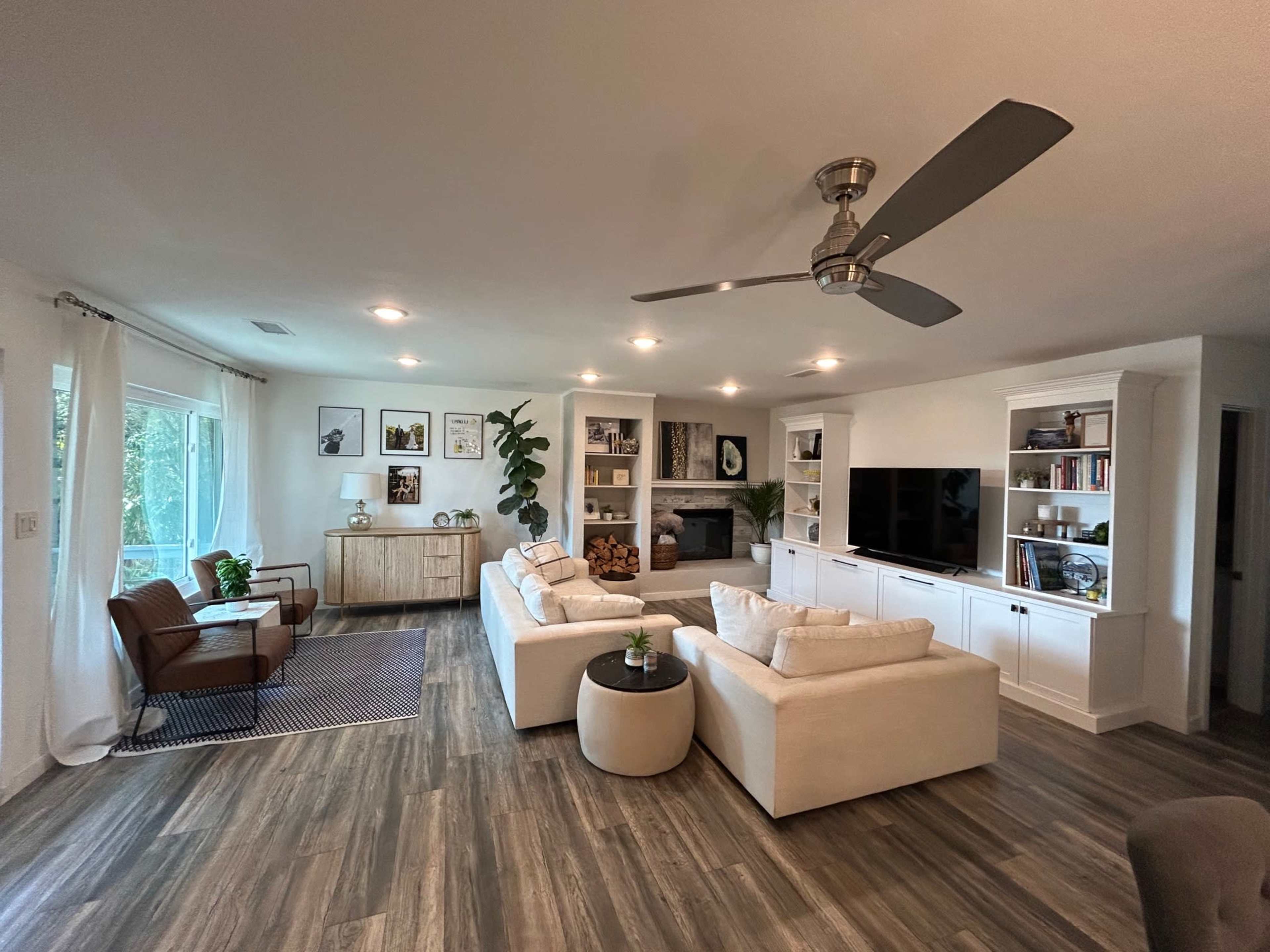 Modern Beach Cottage Image in Pacific Beach, San Diego, CA